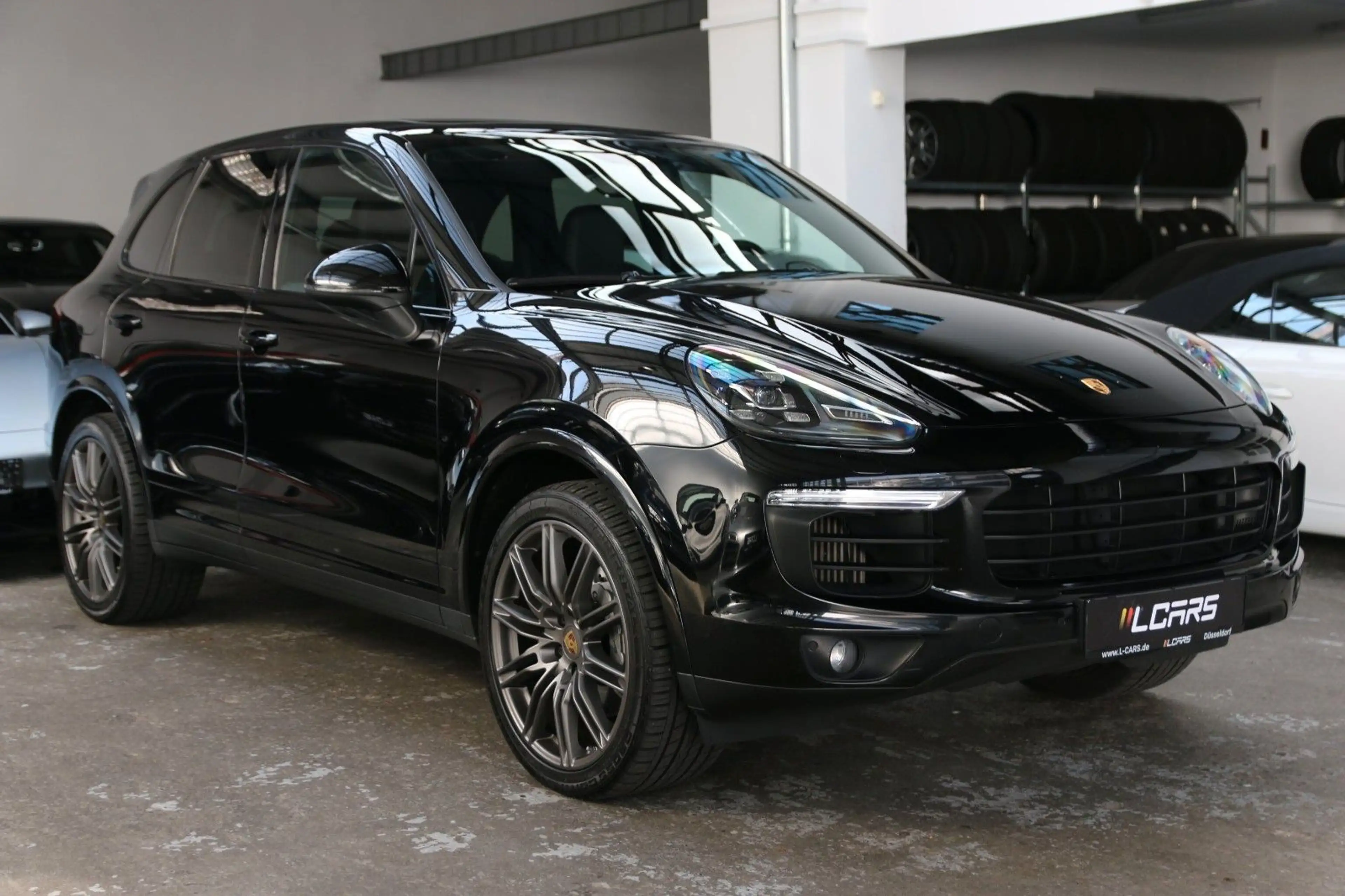 Porsche Cayenne S Diesel PlatinumEd LED Panorama 21" AHK — photo 4
