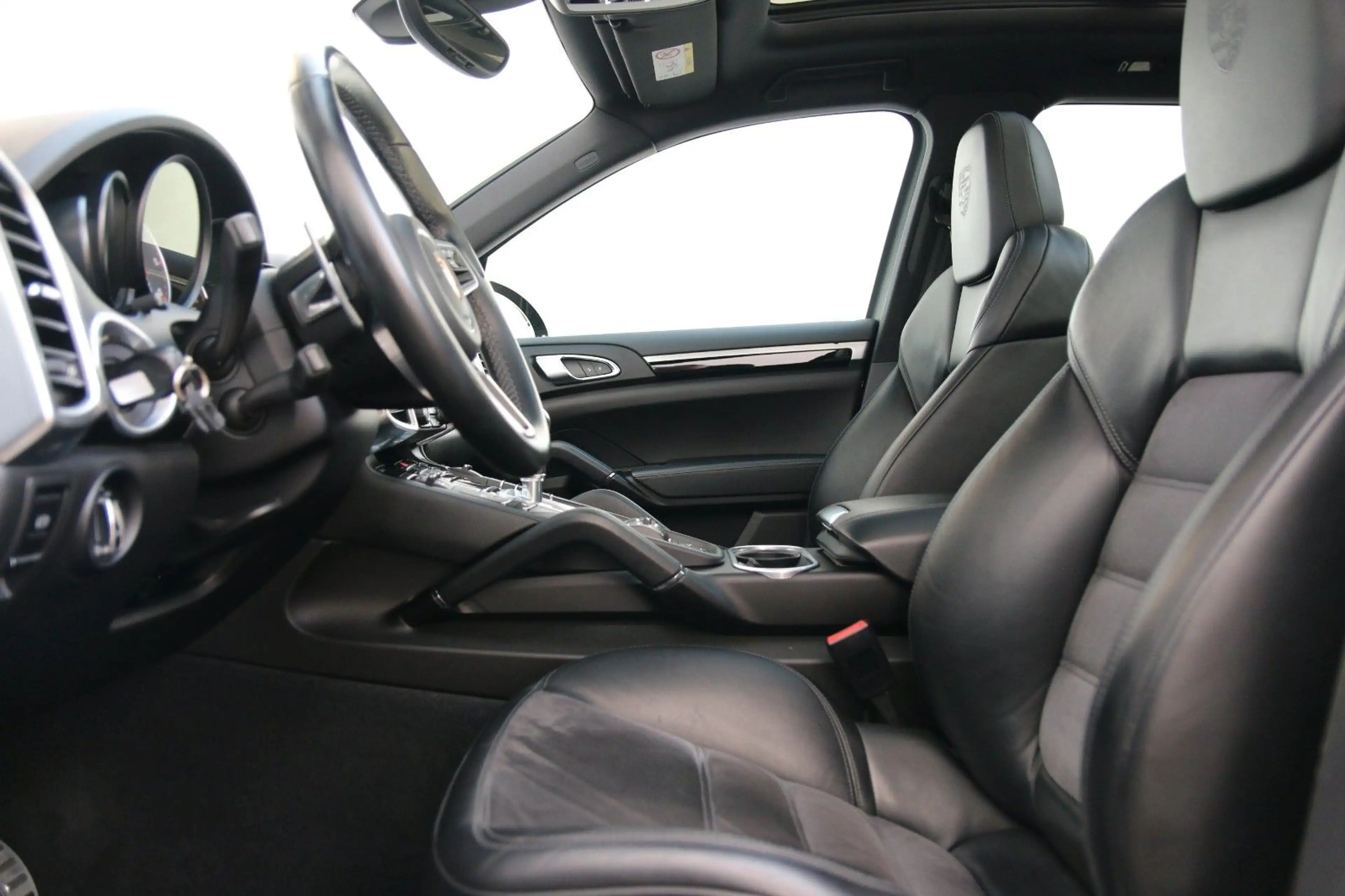 Porsche Cayenne S Diesel PlatinumEd LED Panorama 21" AHK — photo 8
