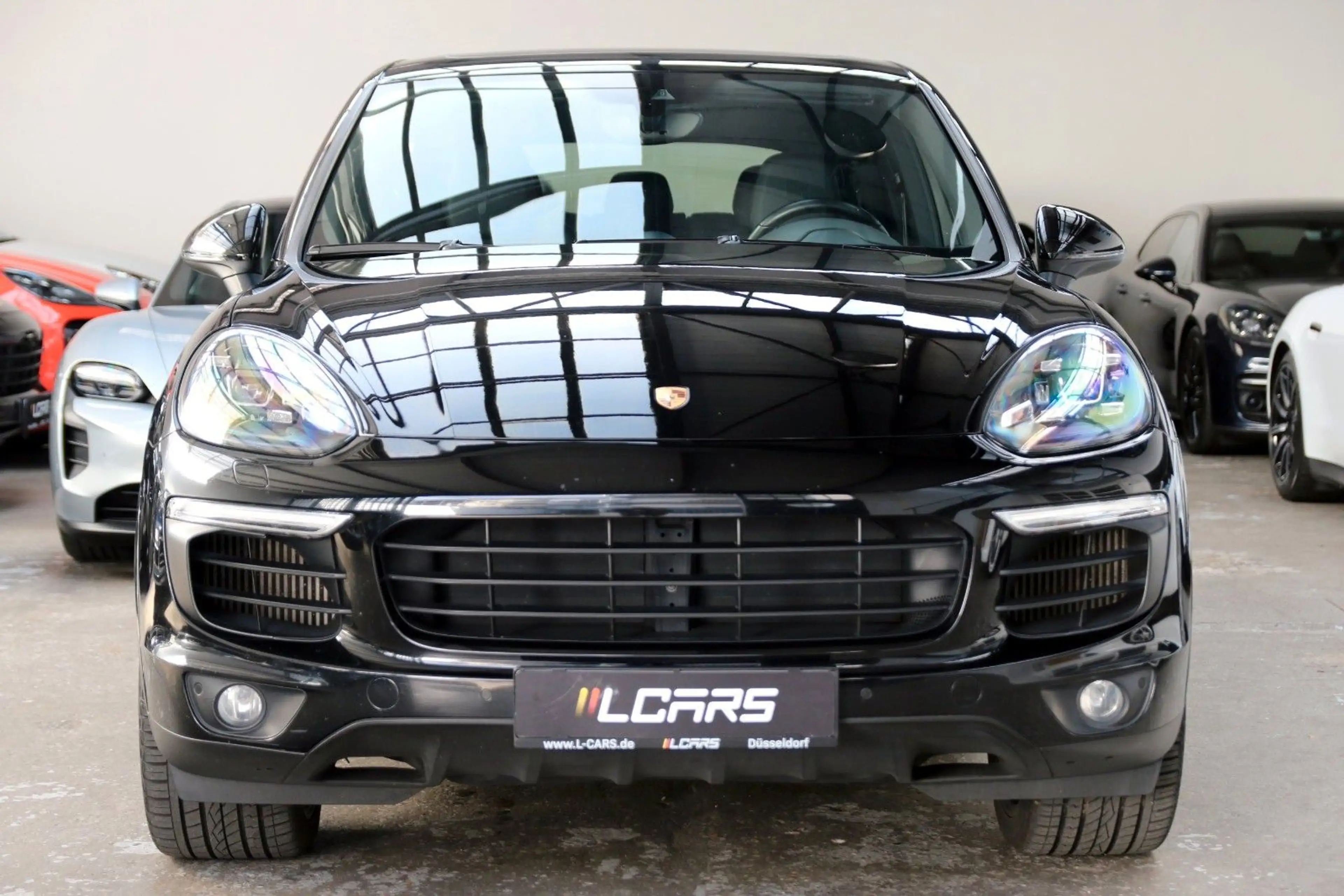Porsche Cayenne S Diesel PlatinumEd LED Panorama 21" AHK — photo 3