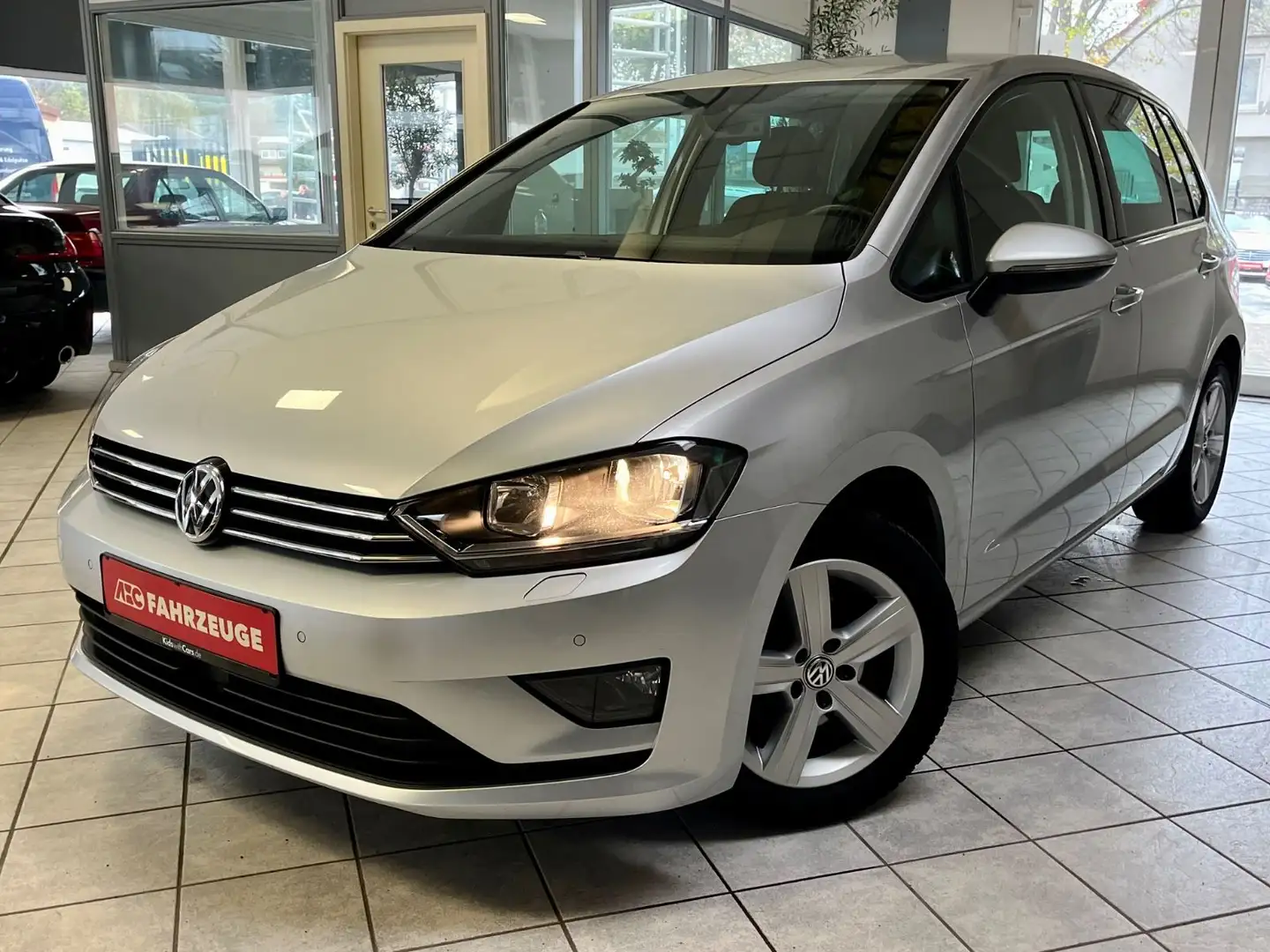 Volkswagen Golf Sportsvan VII Comfortline Silber - 1