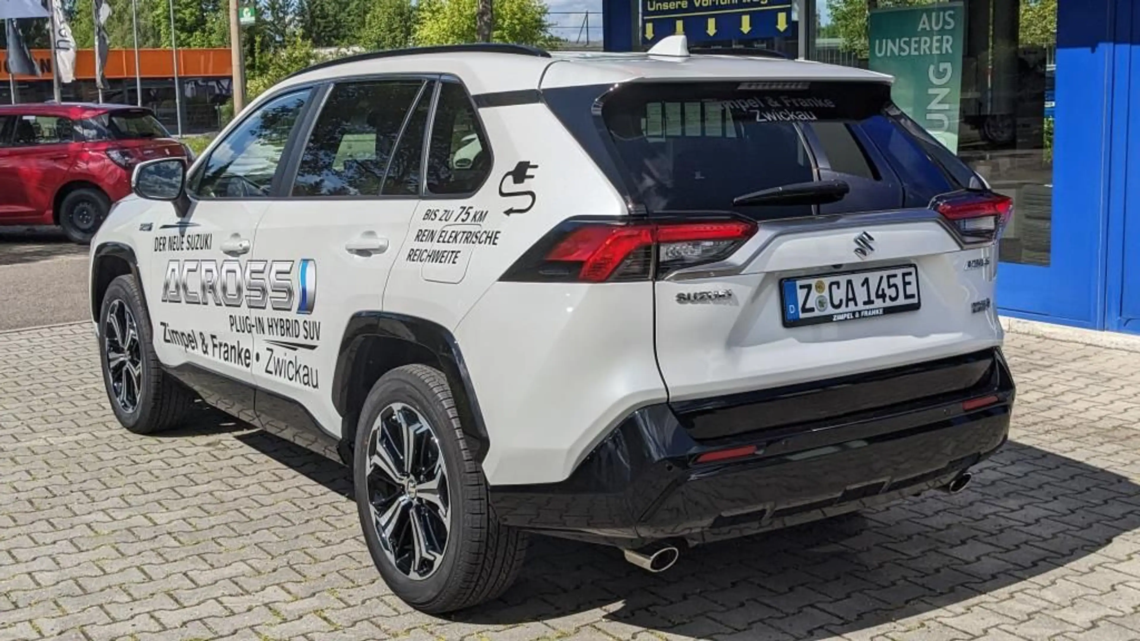 Suzuki Across ACROSS PLUG-IN HYBRID ALLRAD COMFORT+ — photo 4
