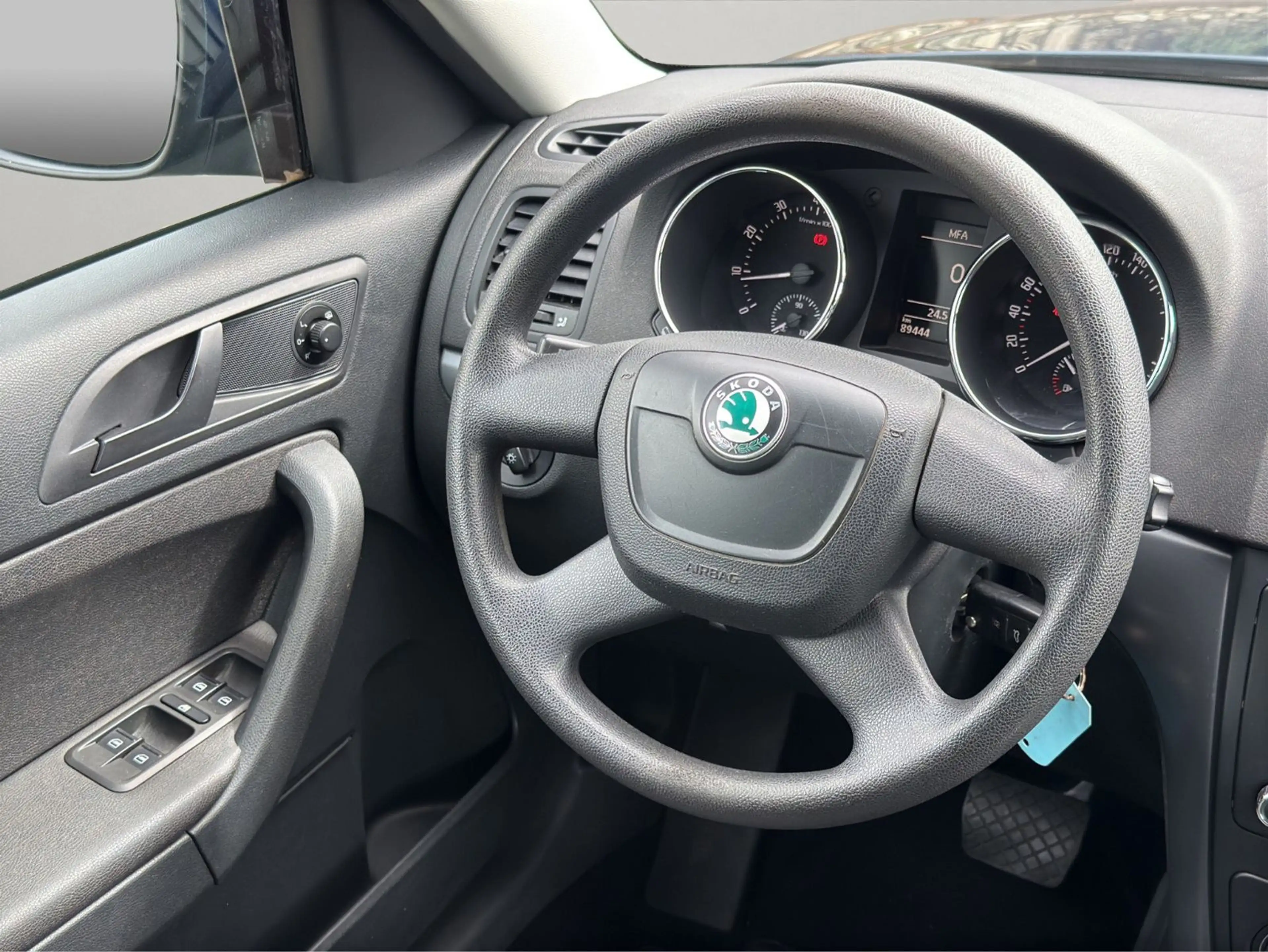 Skoda Yeti Active Plus Edition 4x4*Automatik — photo 15