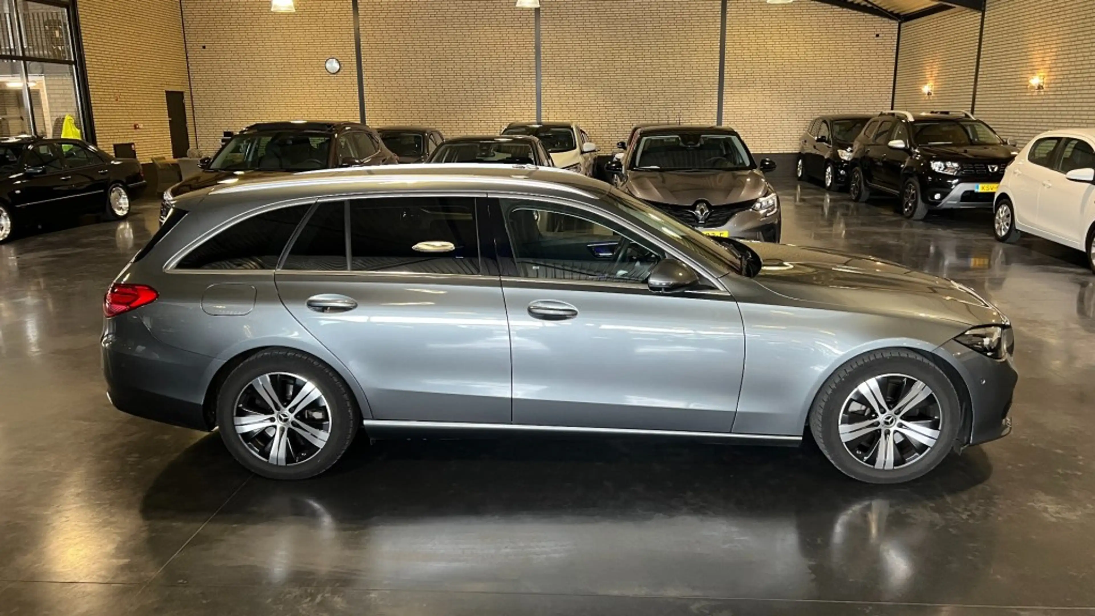 Mercedes-Benz C 200 200 BUSINESS LINE — photo 12