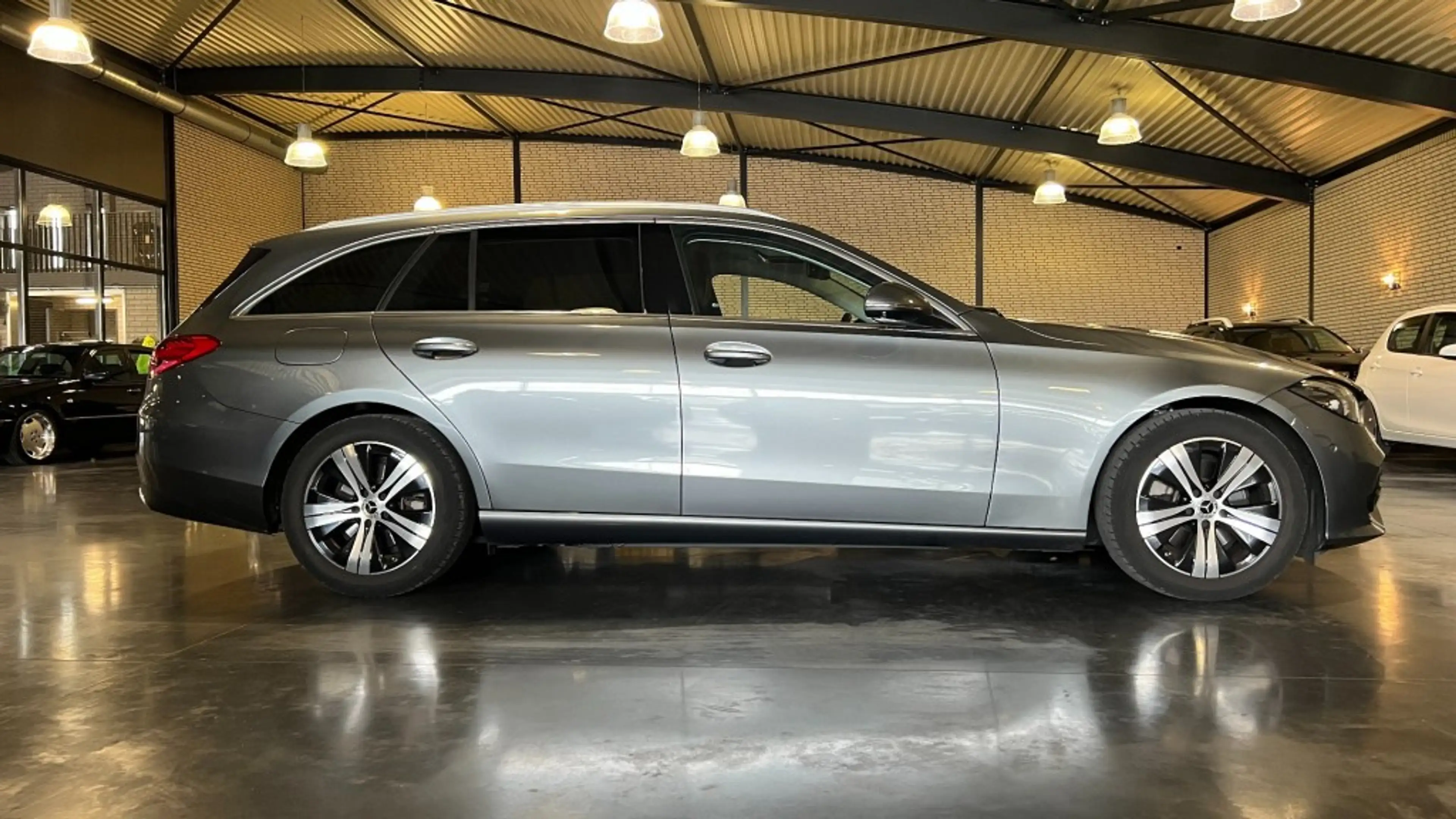 Mercedes-Benz C 200 200 BUSINESS LINE — photo 11