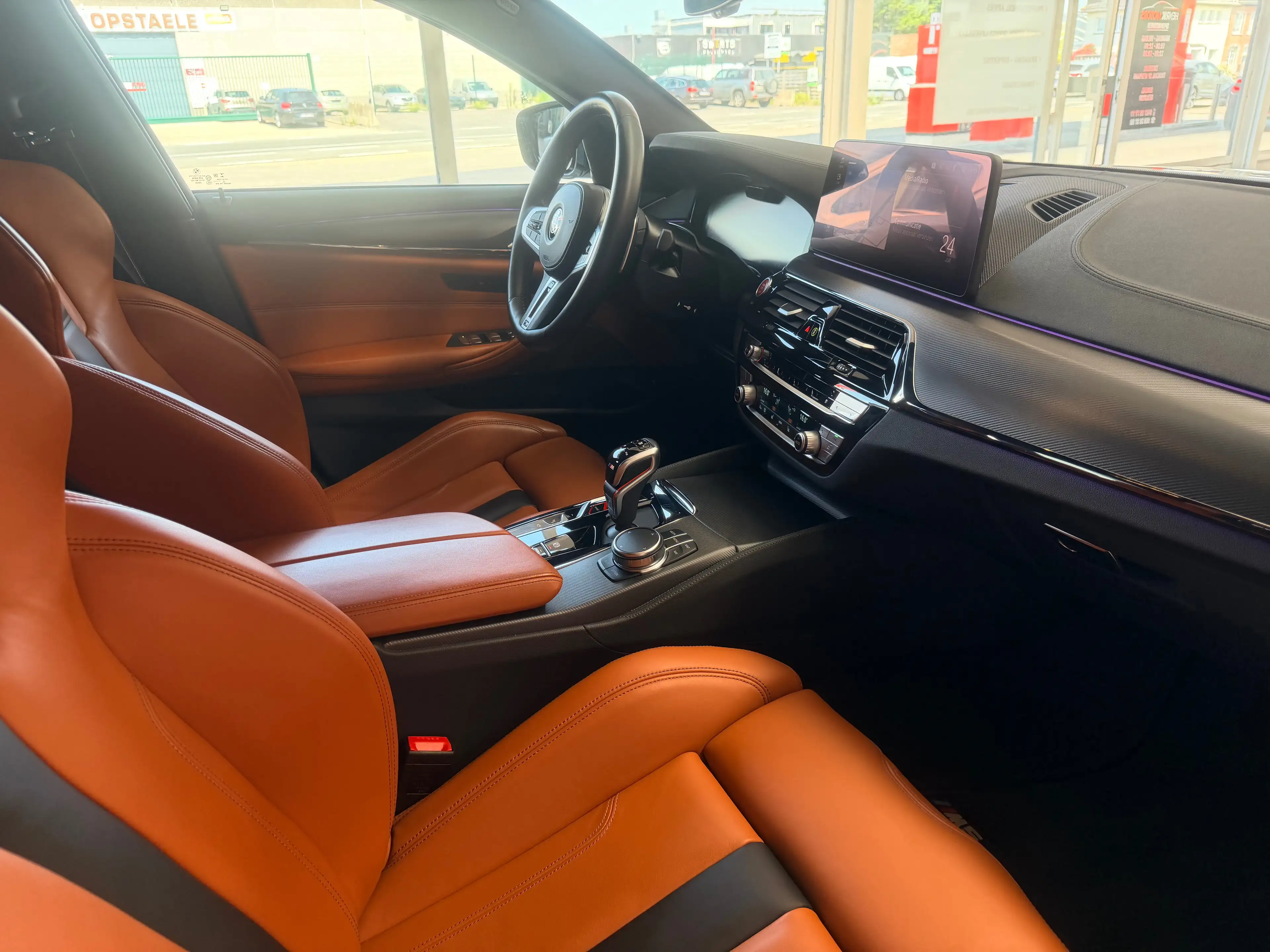 BMW M5 M5 4.4AS V8 Competition LASER / HUD / TV REAR / CLEAN — photo 14