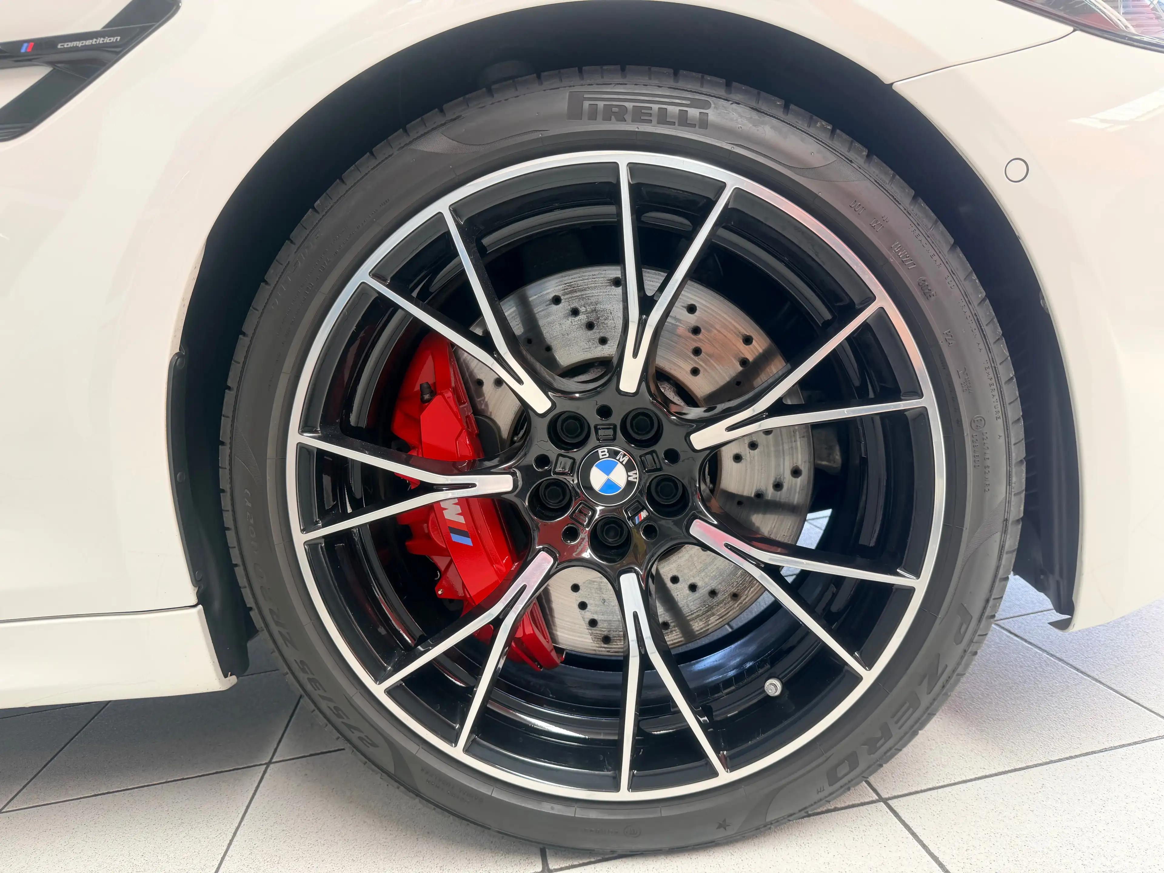 BMW M5 M5 4.4AS V8 Competition LASER / HUD / TV REAR / CLEAN — photo 9