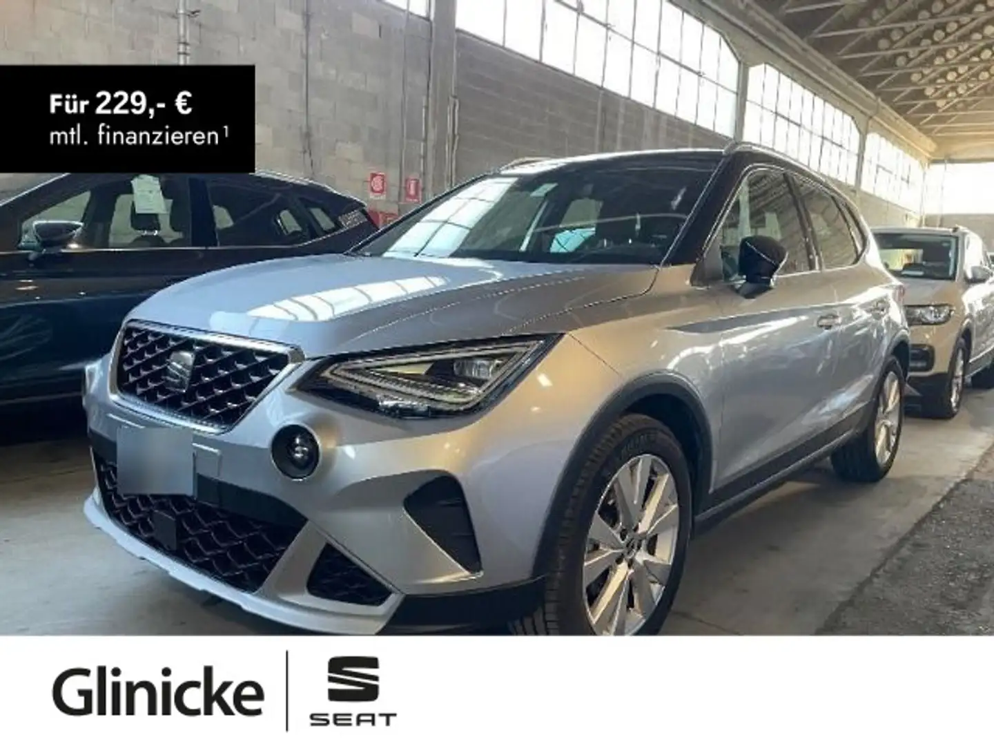 SEAT Arona 1.0 TSI DSG Klima PDC LED Isofix Silber - 1