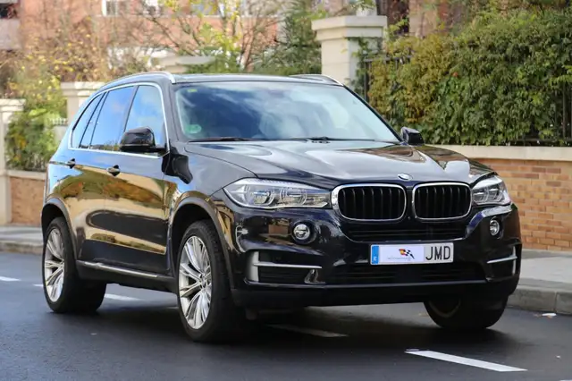 BMW X5 xDrive 30dA