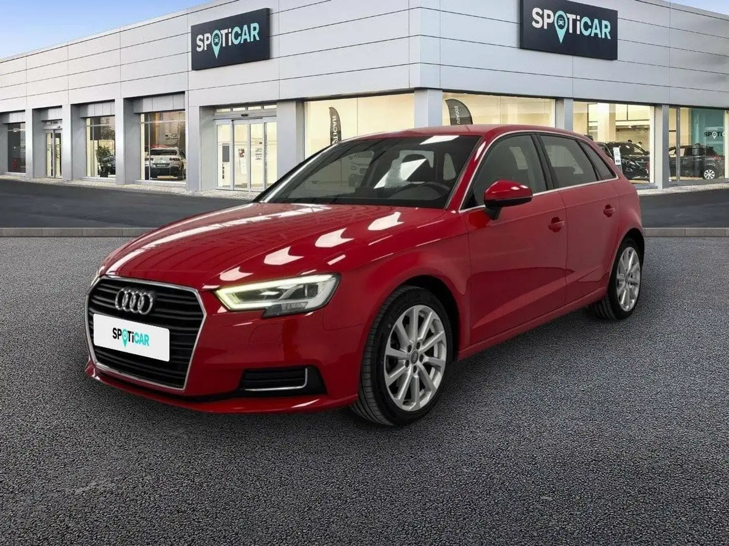 Audi A3 Sportback 35 TFSI Design 110kW Rosso - 1