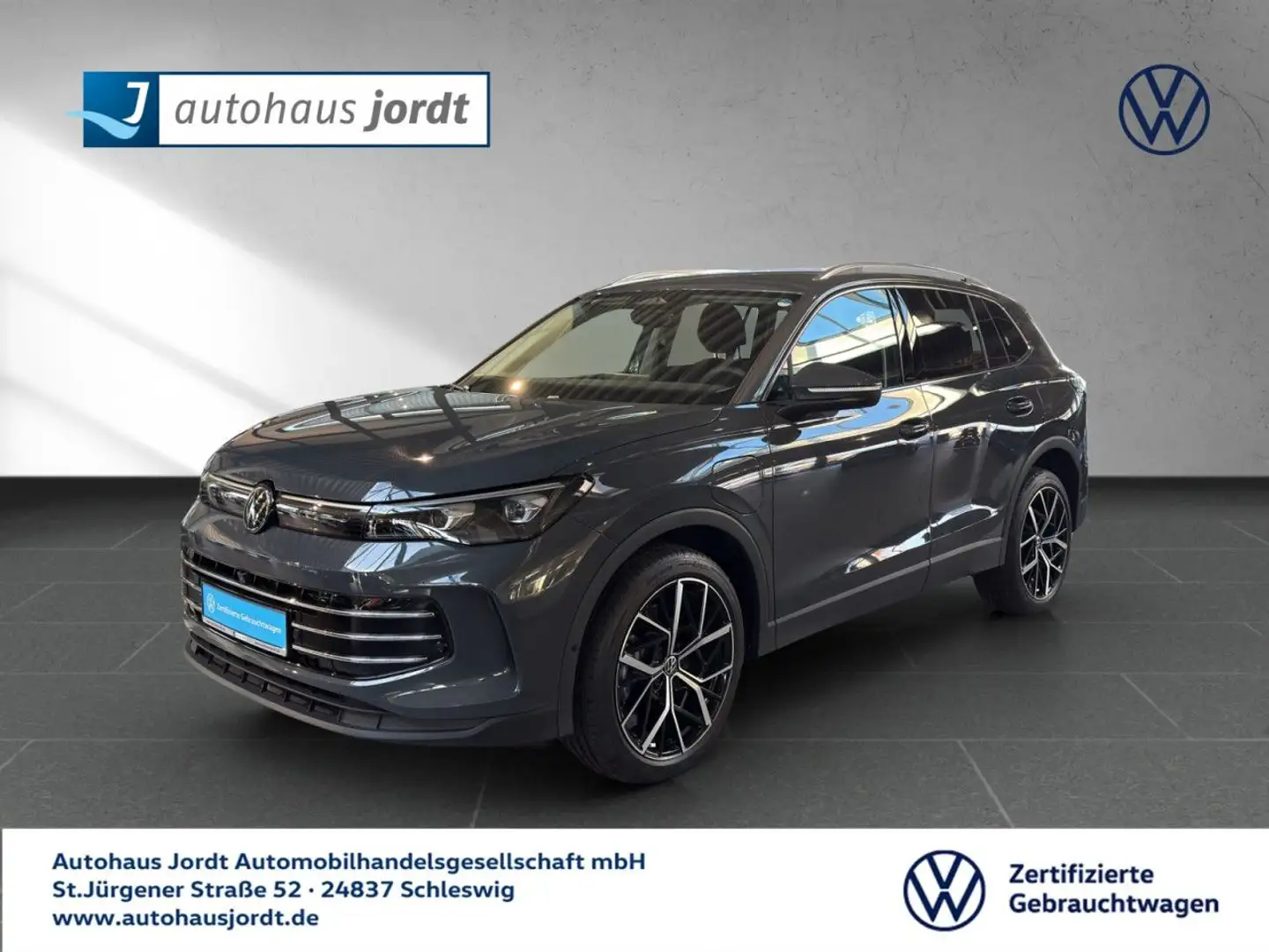 Volkswagen Tiguan 1.5 eHybrid OPF DSG IQ.LIGHT AHK RFK EPH Grau - 1