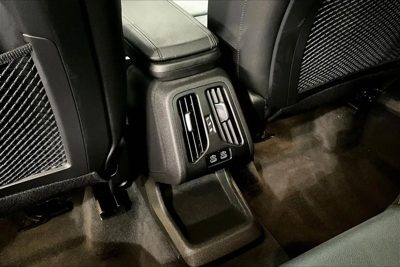 BMW X1 снимка BMW X1