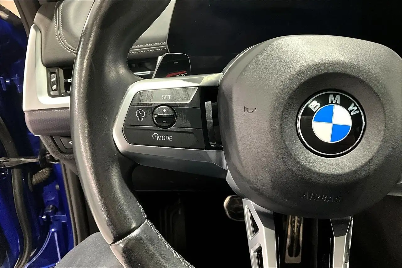 BMW X1 снимка BMW X1