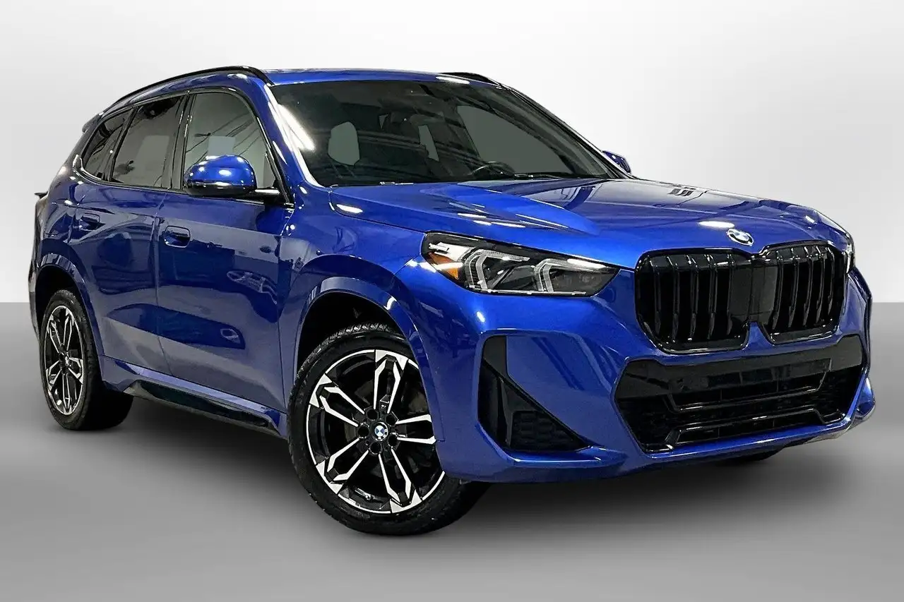 BMW X1 снимка BMW X1