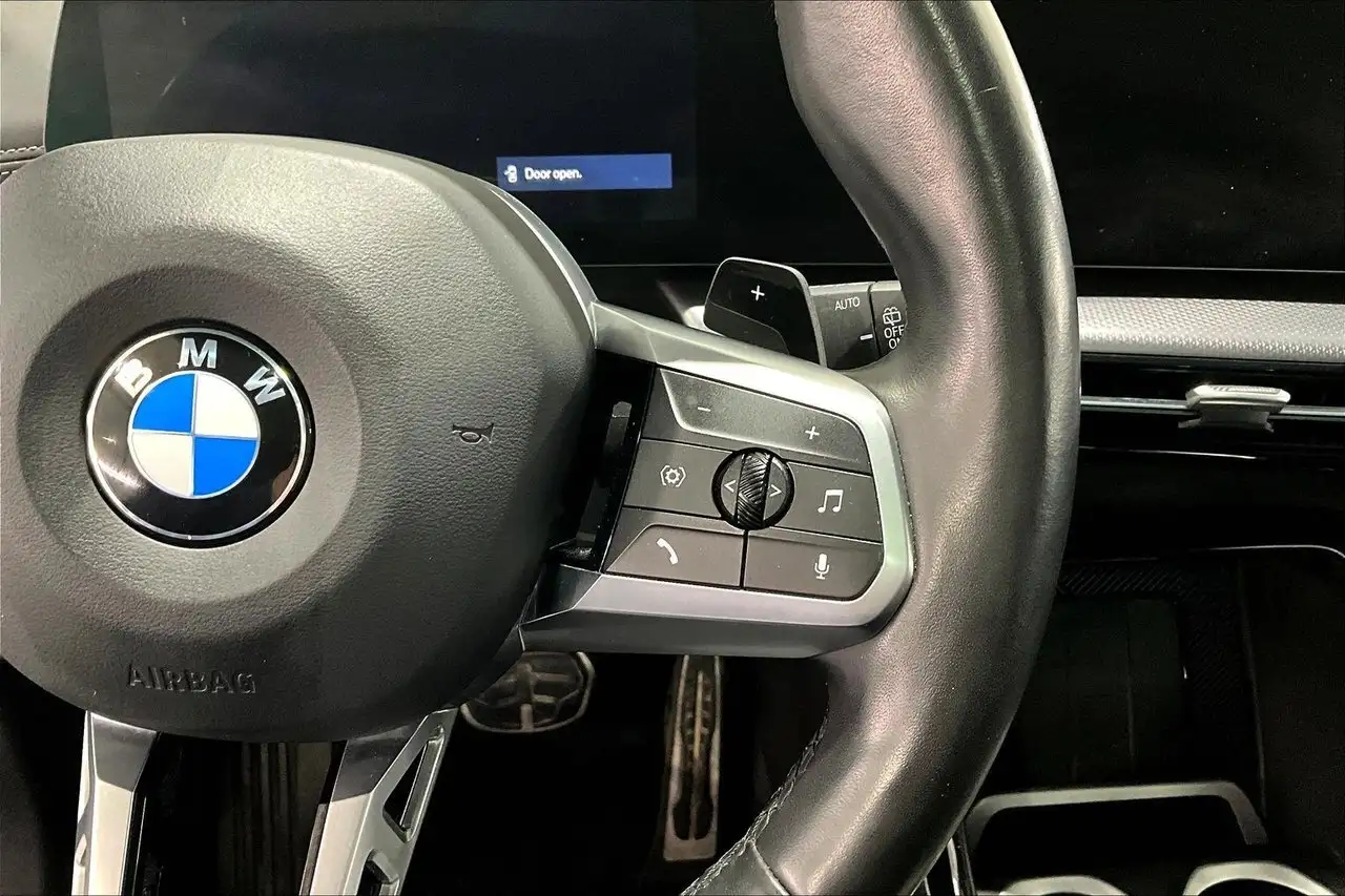 BMW X1 снимка BMW X1