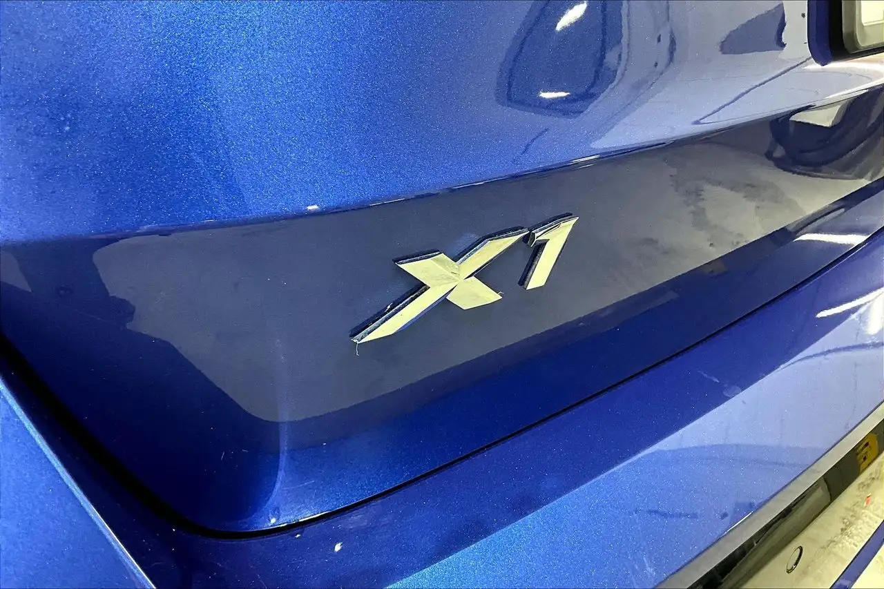 BMW X1 снимка BMW X1