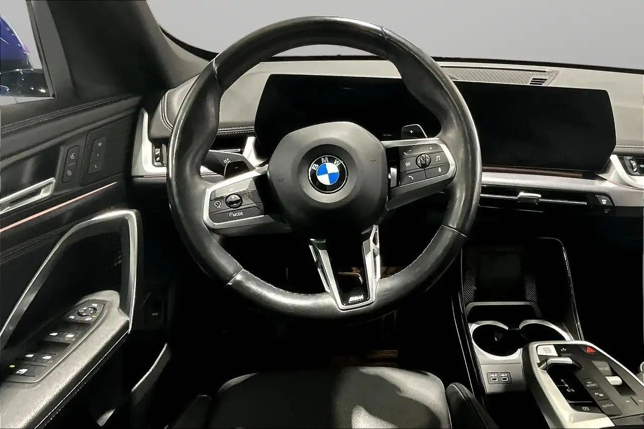 BMW X1 снимка BMW X1