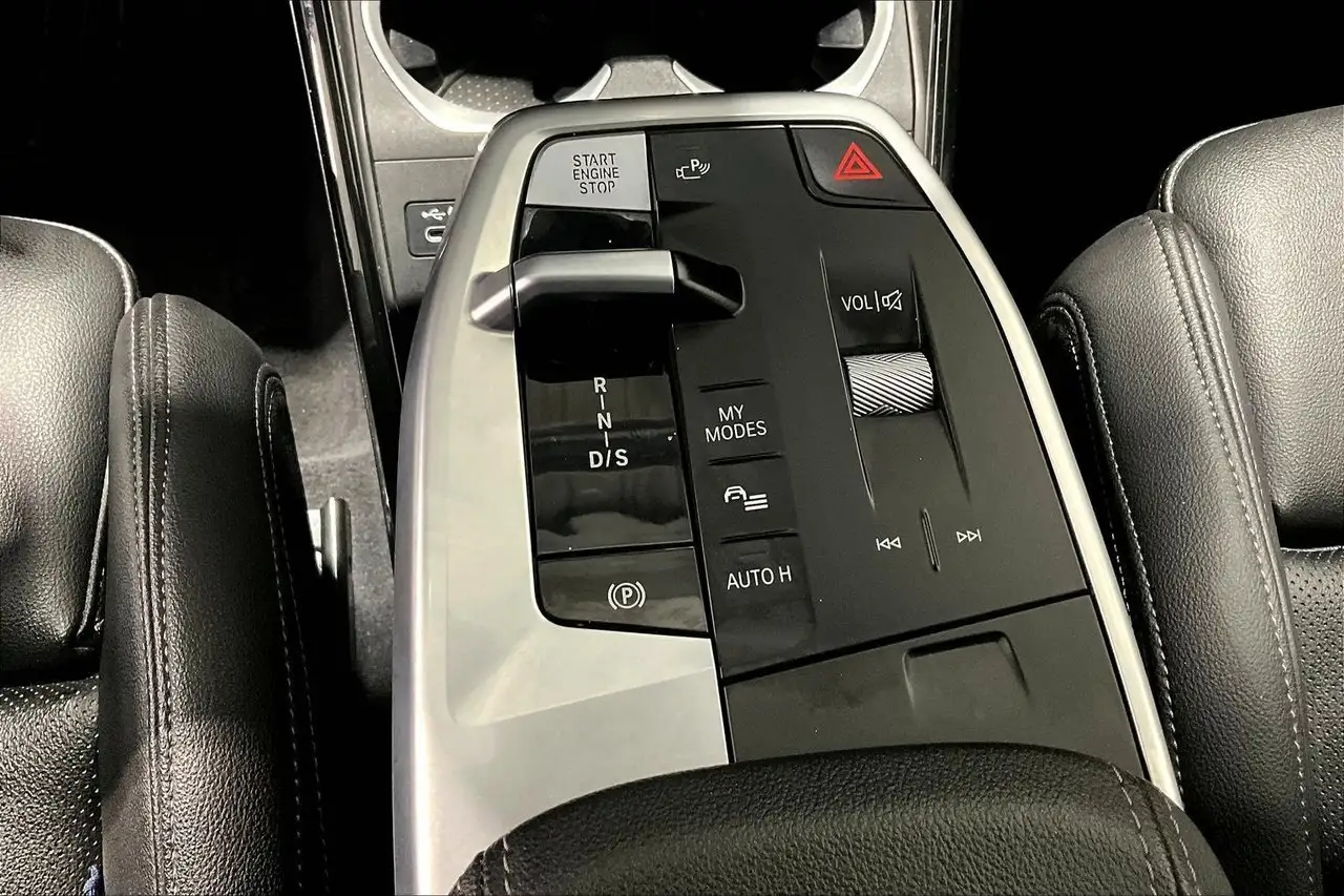 BMW X1 снимка BMW X1