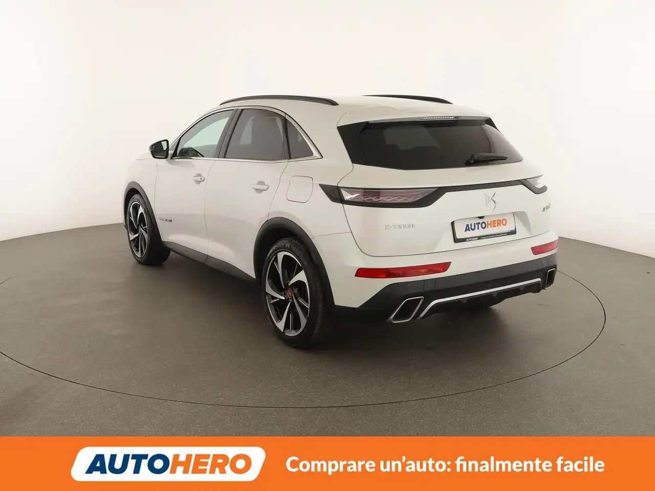 DS Automobiles DS 7 Crossback 2021