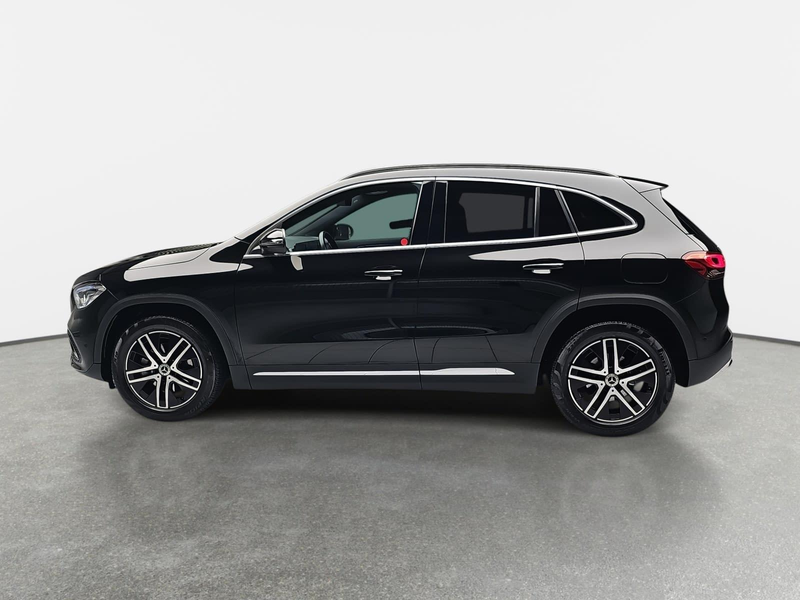 Mercedes-Benz GLA 200 GLA 200 NAVI LED KAMERA LM18 AHK — photo 6