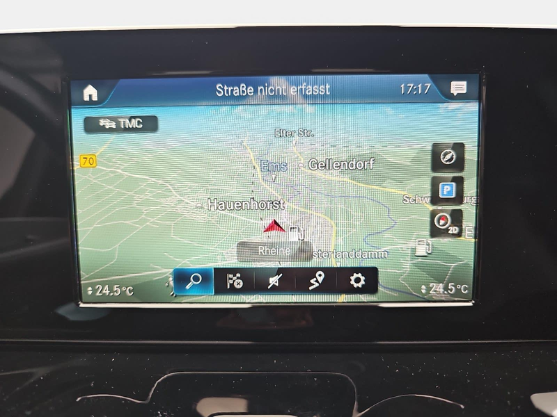 Mercedes-Benz GLA 200 GLA 200 NAVI LED KAMERA LM18 AHK — photo 10