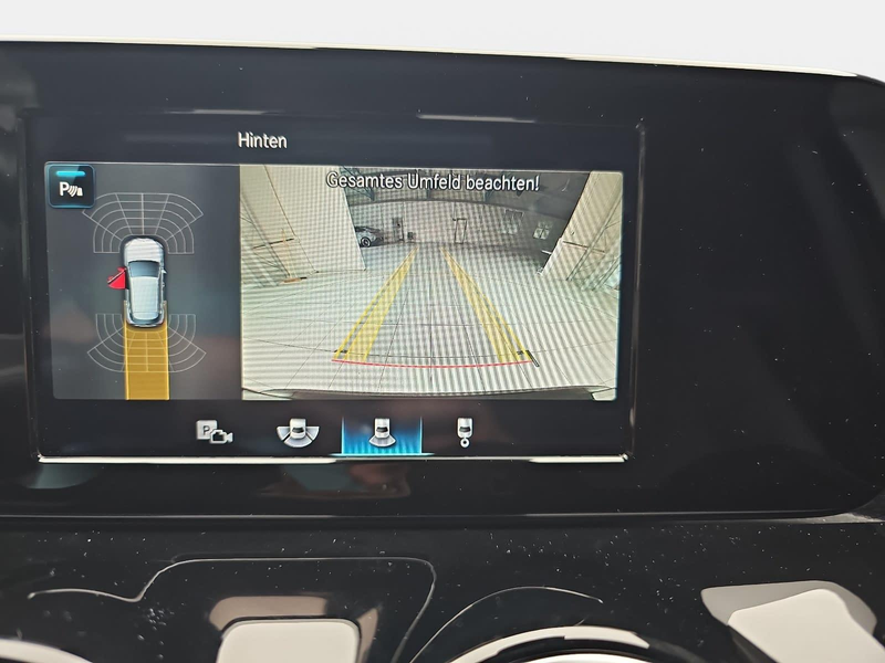 Mercedes-Benz GLA 200 GLA 200 NAVI LED KAMERA LM18 AHK — photo 11
