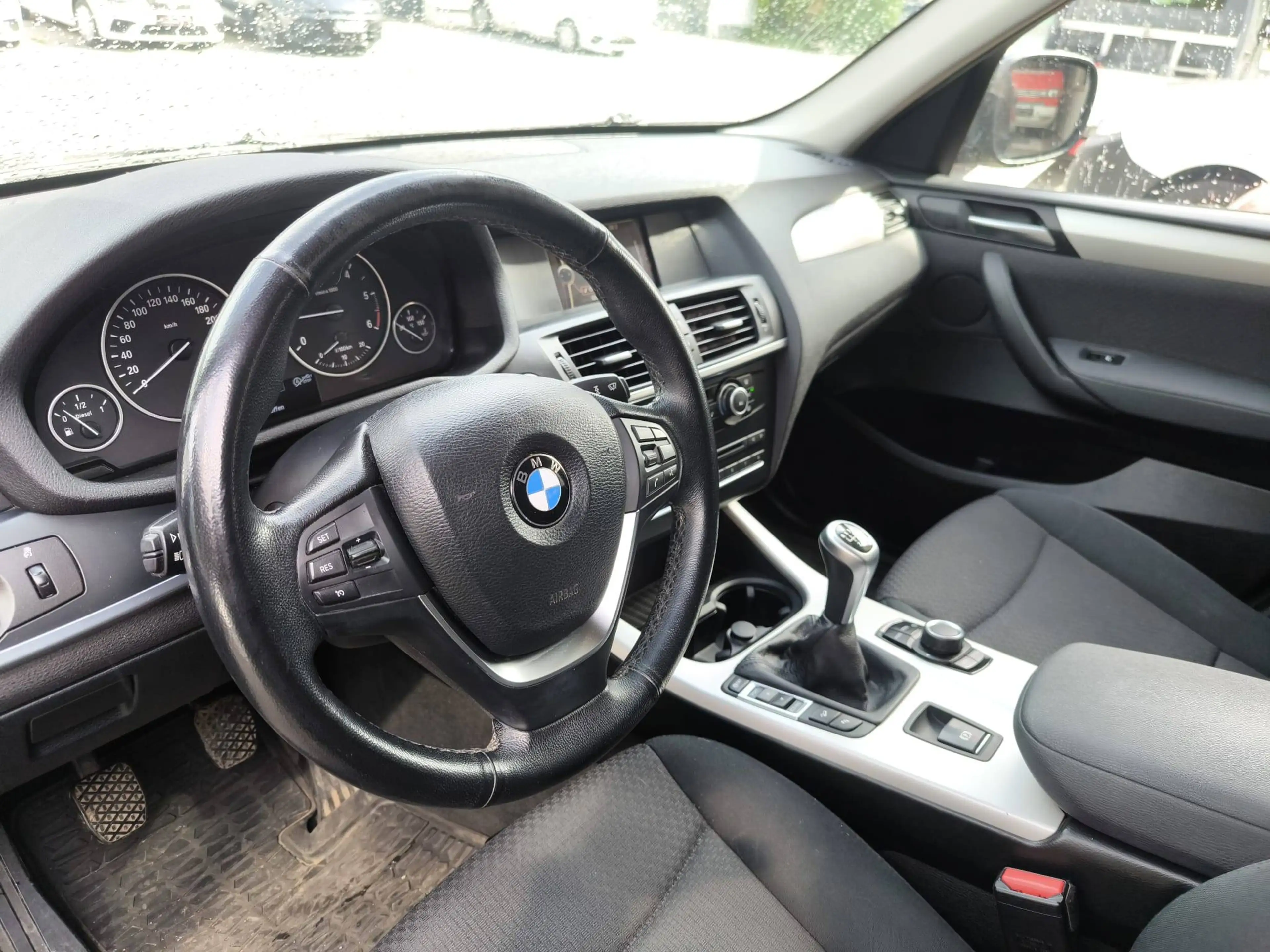 BMW X3 xDrive 20d Österreich Paket — photo 9