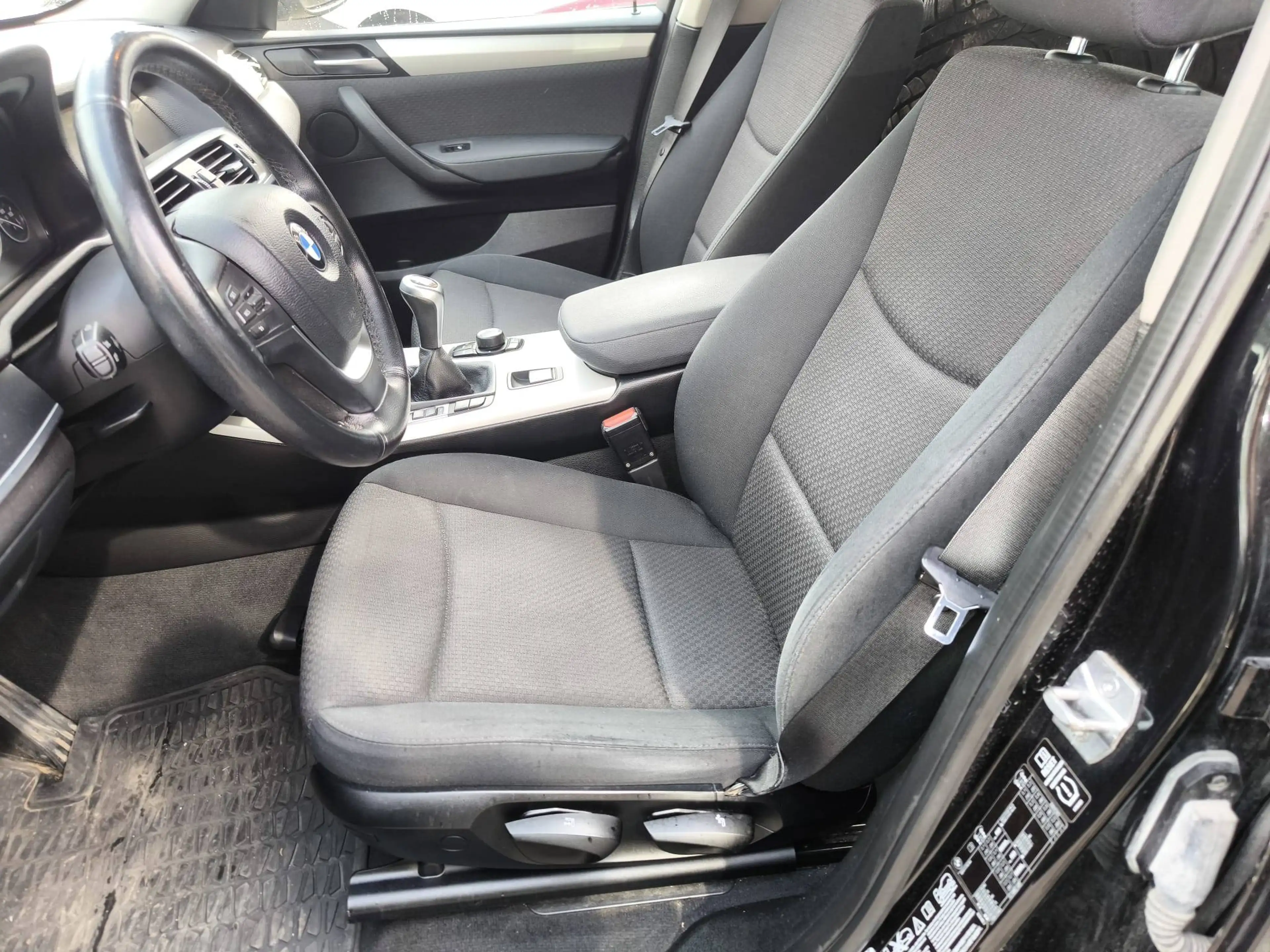 BMW X3 xDrive 20d Österreich Paket — photo 10