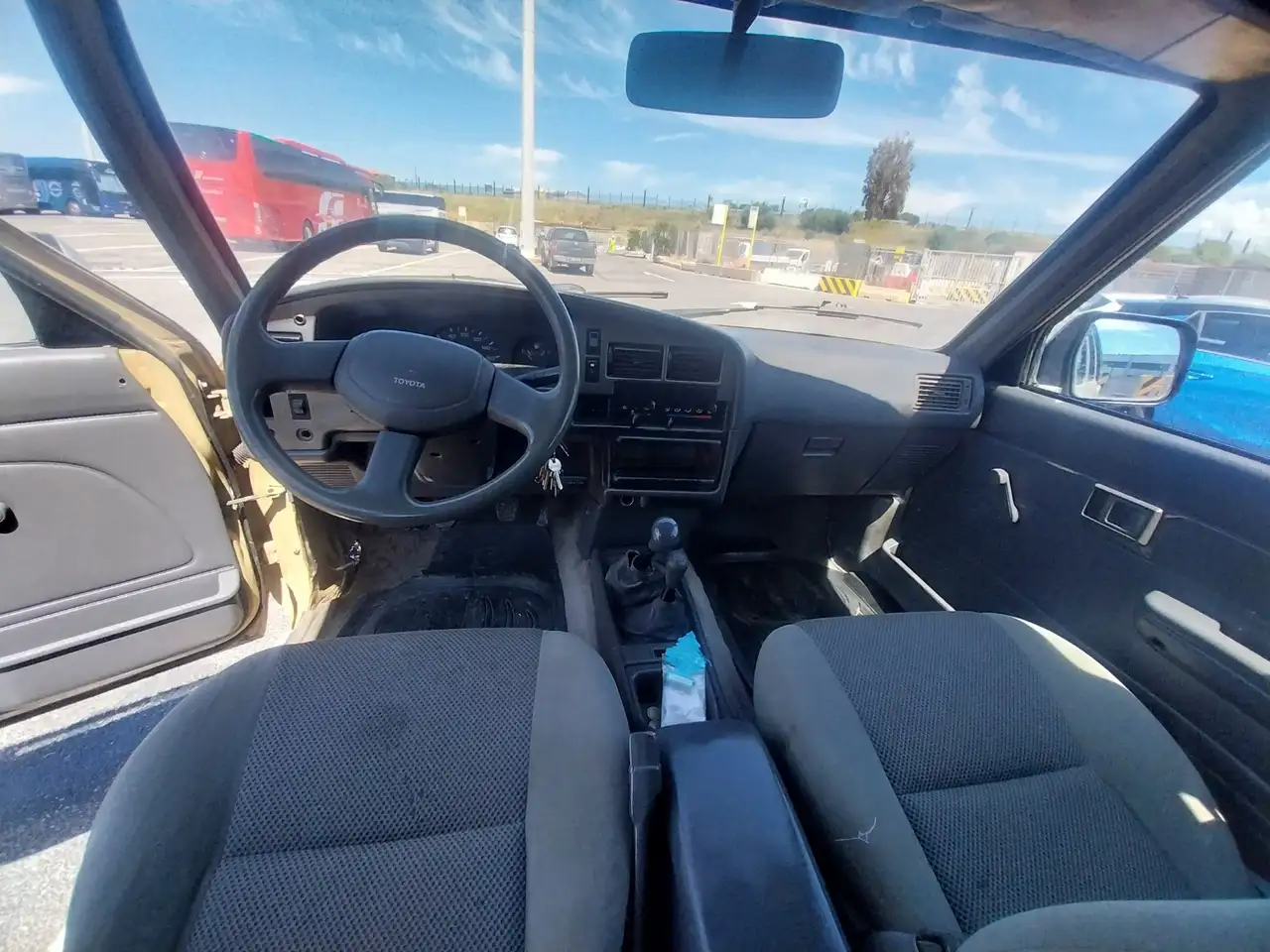 Toyota Hilux 2.5 double cab LN 105, foto 6