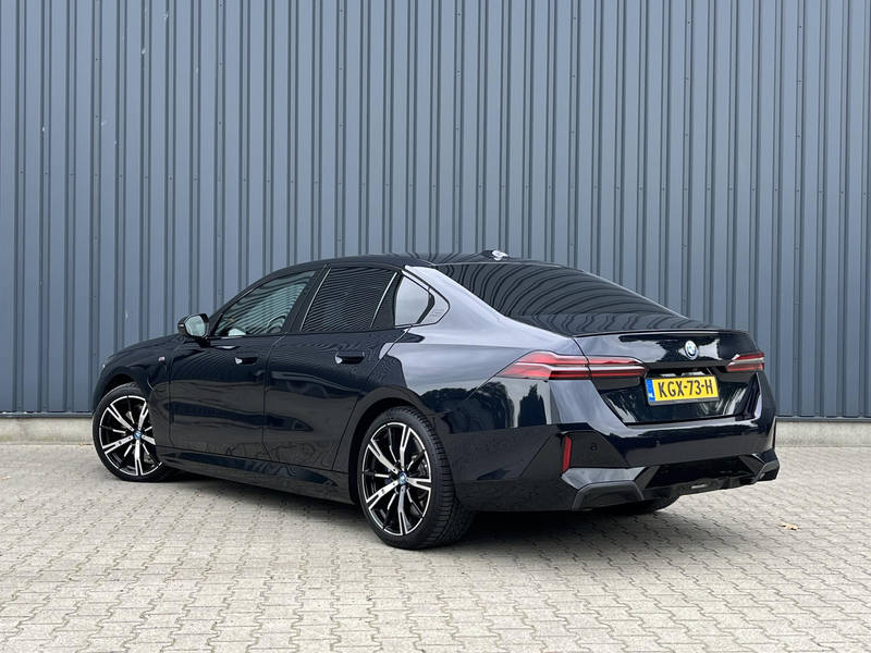 BMW 550 5-serie 550e xDrive M-Sport/Headup/Stoelverk/Trekh — photo 26