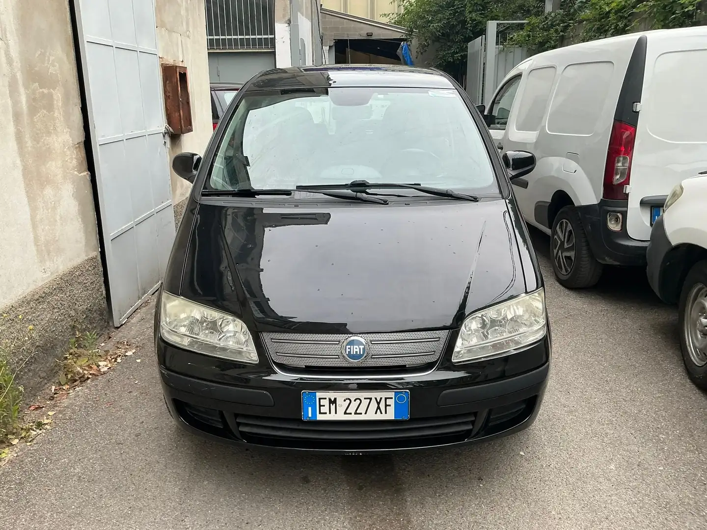 Fiat Idea Idea 1.4 2012 easypower Dynamic Gpl Nero - 2