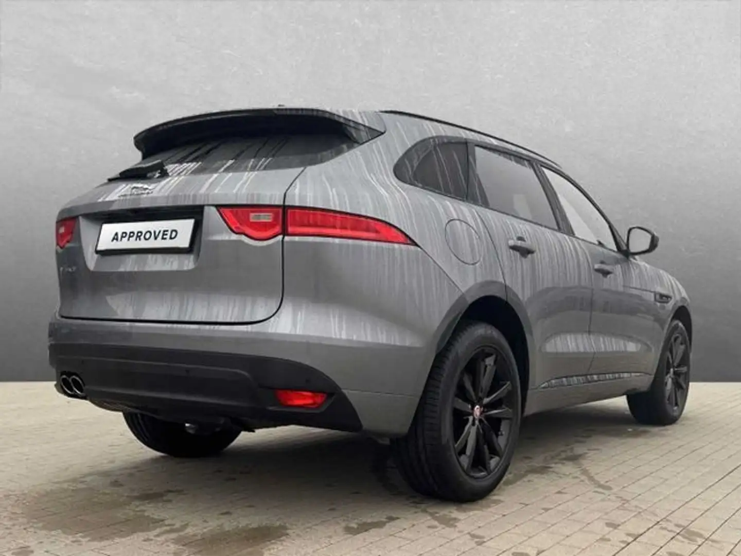 Jaguar F-Pace Diesel 20d AWD Aut. Chequered Flag Grau - 2