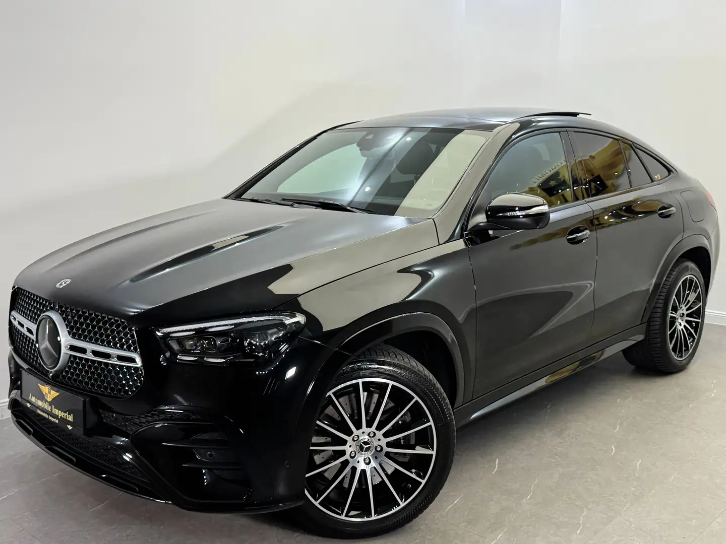 Mercedes-Benz GLE 400 e 4MATIC Aut. // AMG LINE // 1.BESITZ // LEASINGFÄHIG // Schwarz - 2
