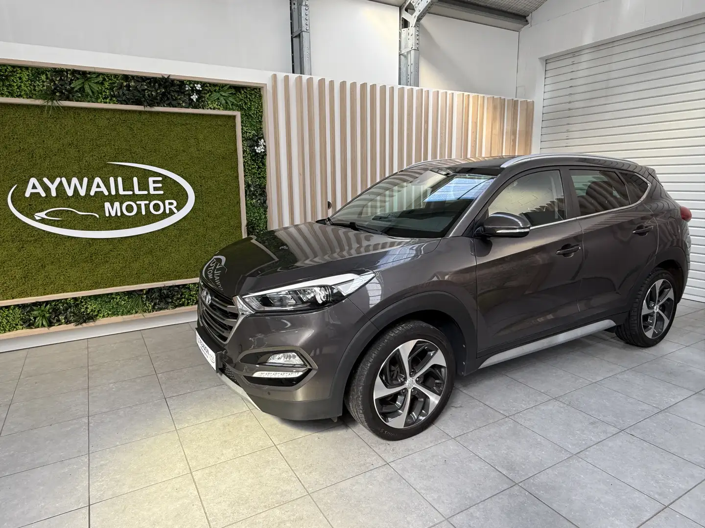 Hyundai TUCSON 1.7 CRDi 2WD Premium PlusPack *GARANTIE 1 AN* - 1