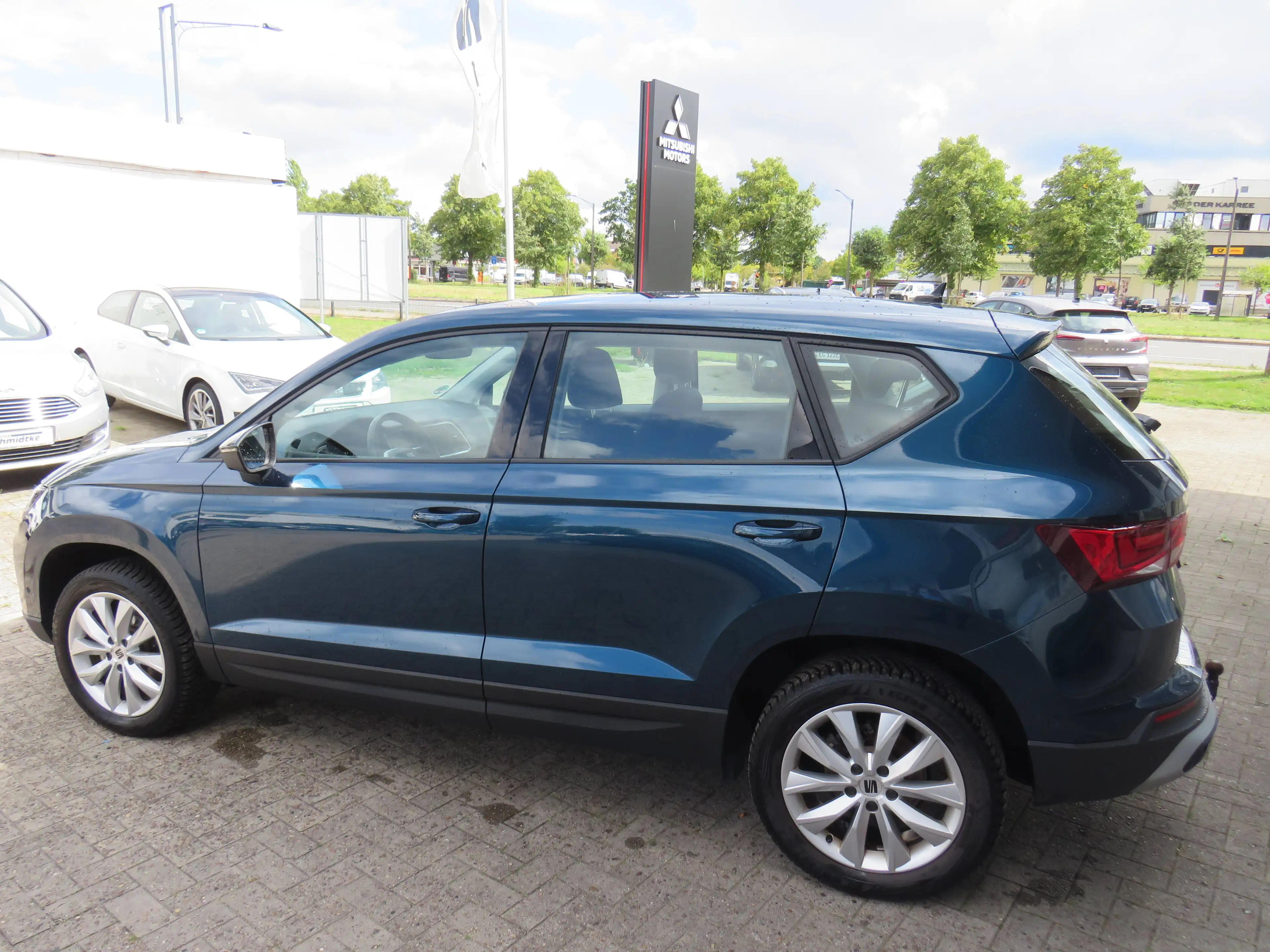 SEAT Ateca 1.5 TSI Style*AHK*Navi*Carplay*Ganzj.Reifen*1Hd — photo 7