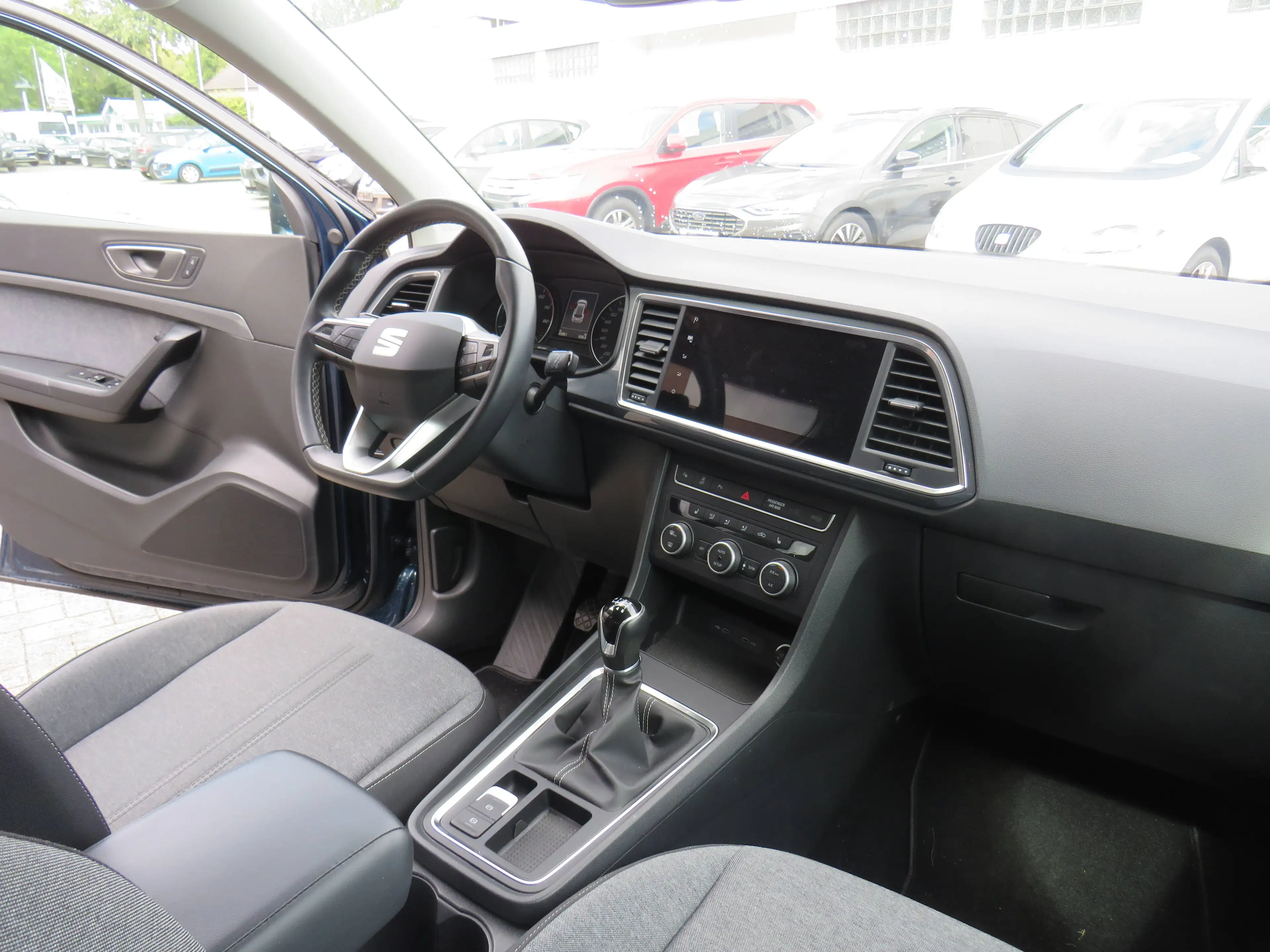 SEAT Ateca 1.5 TSI Style*AHK*Navi*Carplay*Ganzj.Reifen*1Hd — photo 15