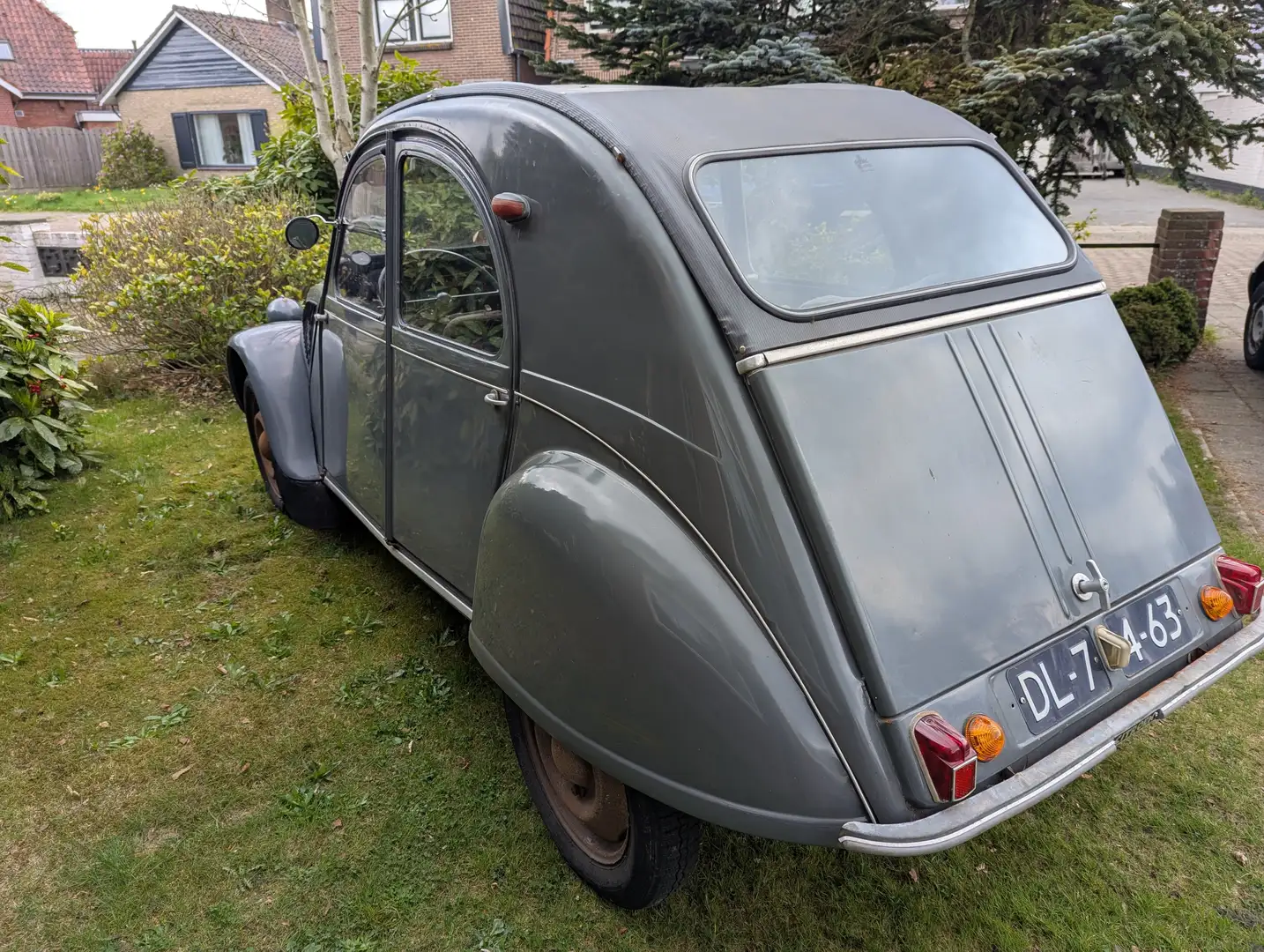 Citroen 2CV Ribbelkap, zelfmoorddeurtjes,centrifugaalkoppeling Gris - 2
