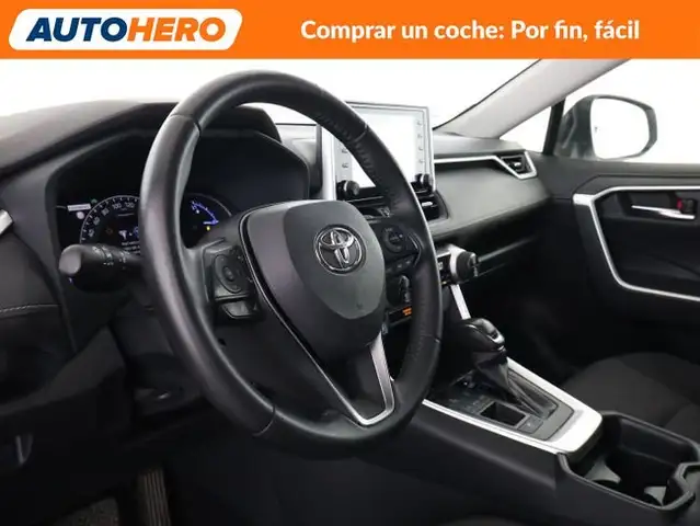 Toyota RAV4 view 12