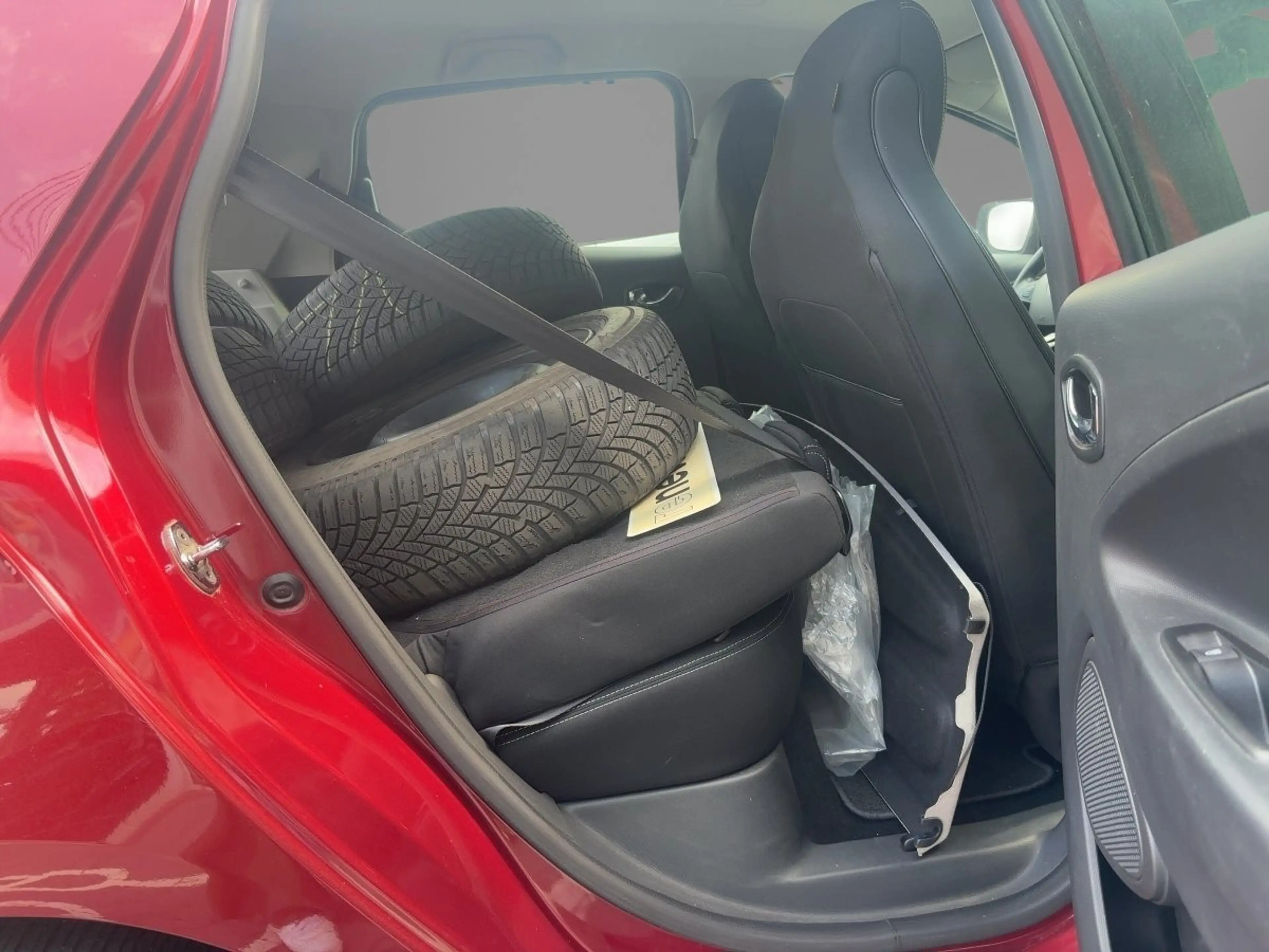Renault ZOE Intens Mietbatterie+SHZ+R.Kamera+8-Fach — photo 8