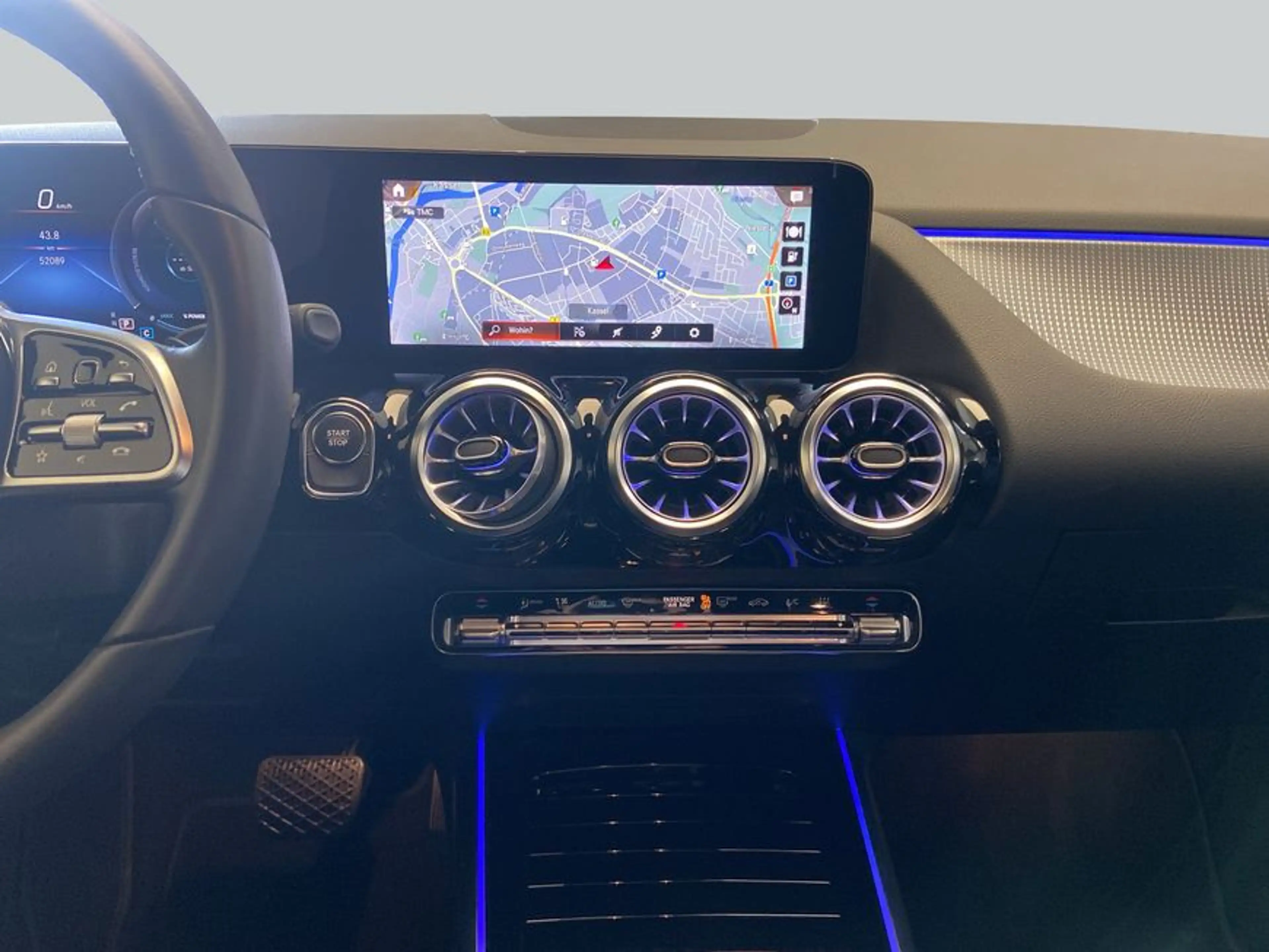 Mercedes-Benz EQA 250 EQA — photo 15