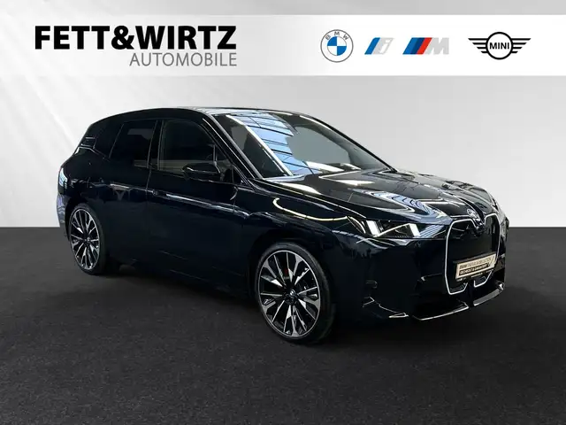 BMW iX xDrive60 LR 849,- br.o.Anz. 27 Mon./5' Km p.A.