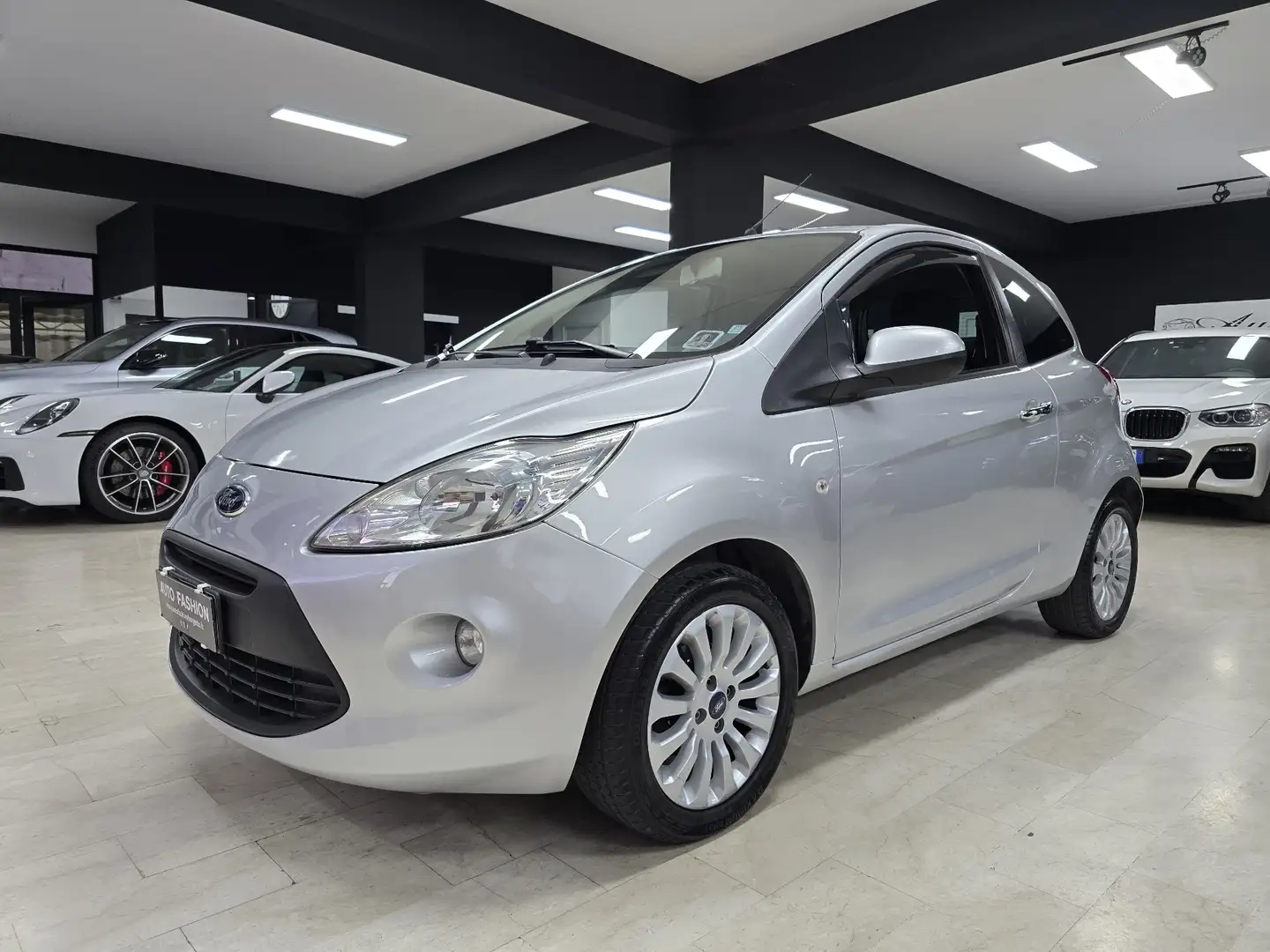 Ford Ka/Ka+ Ka II 3p 2009 Ka 1.2 Titanium 69cv (KM 69000) Argent - 1