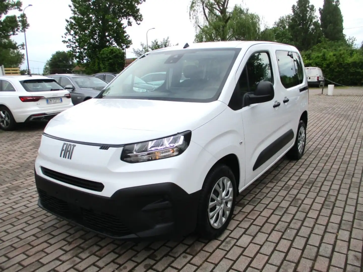 Fiat Doblo 1.5 BlueHdi 100CV Combi N1 - Carplay/AndroidAuto Wit - 1