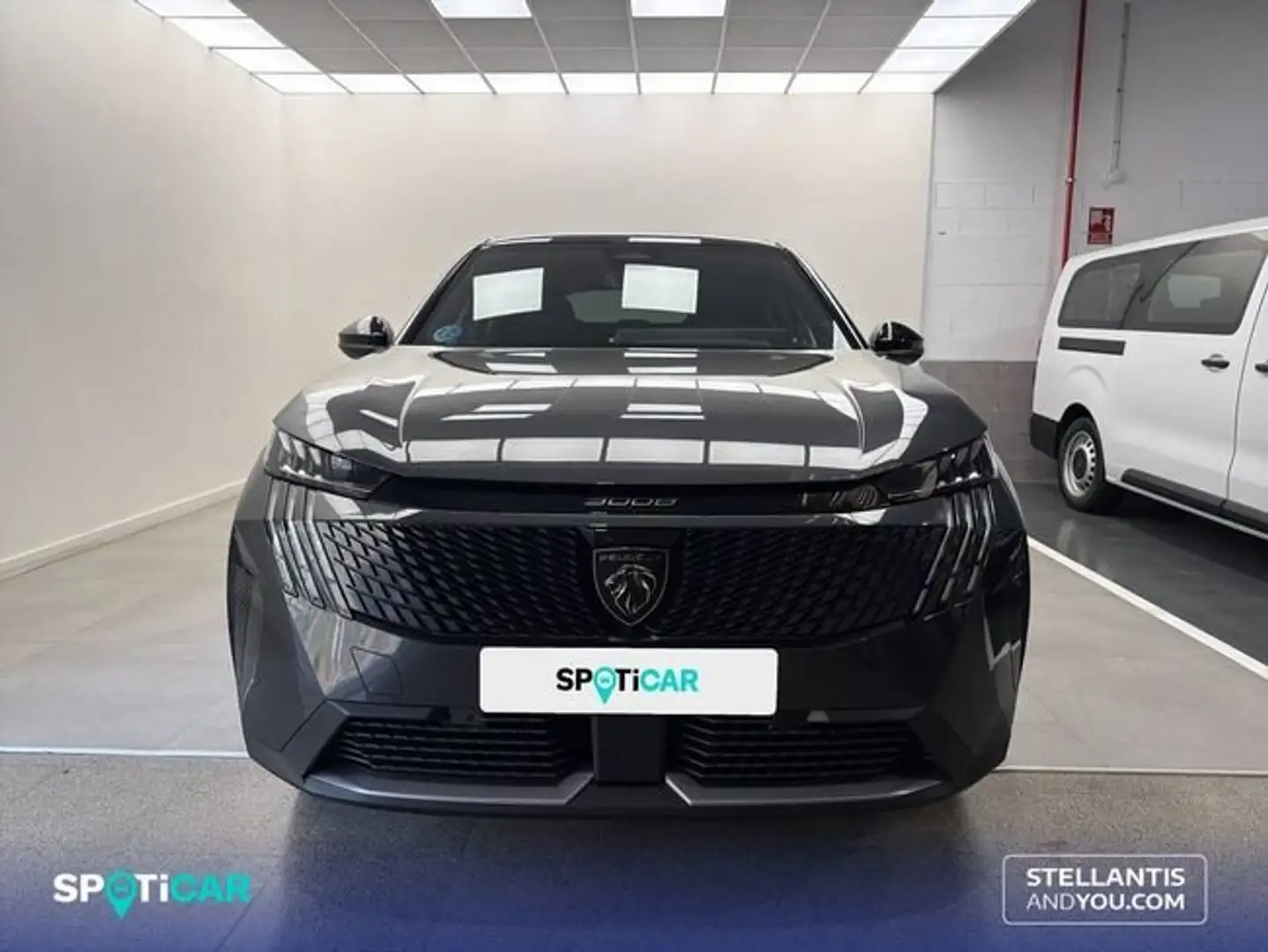 Peugeot 3008 1.2 100KW  eDCS6 GT Gris - 2