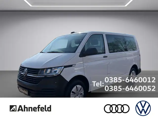 Volkswagen T6.1 Transporter 2.0 TDI Kombi L1H1