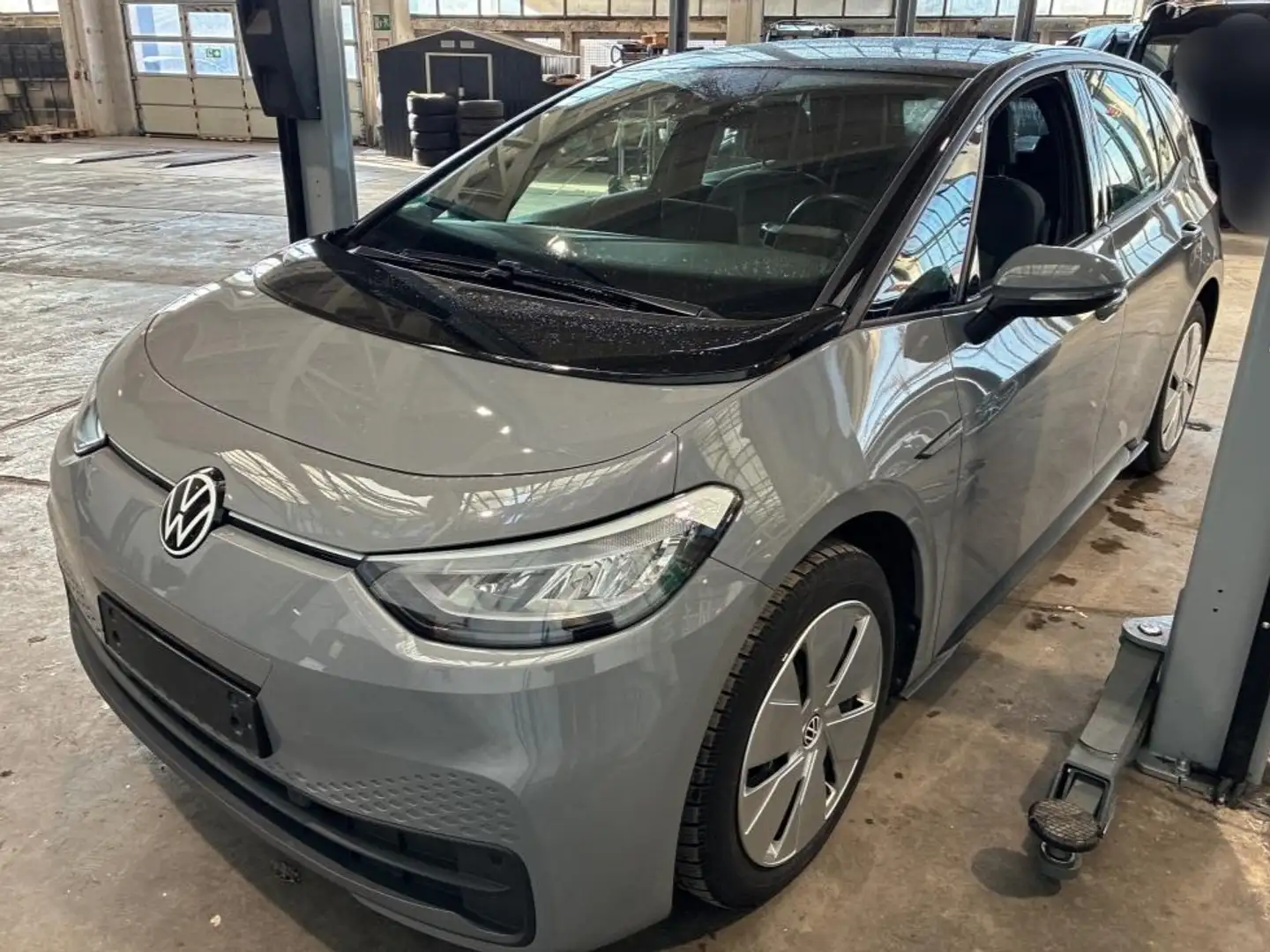 Volkswagen ID.3 Pro Life 62 kWh Navi*LED*ACC*SHZ*App-Con. Schwarz - 2