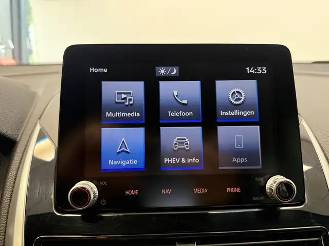 Mitsubishi Eclipse Cross view 21