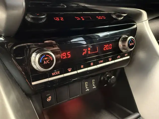 Mitsubishi Eclipse Cross view 13