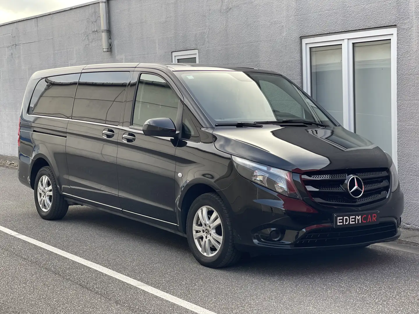 Mercedes-Benz Vito Tourer Extra Long 2.0 BlueTEC Pro 9G-T 6d-TEMP Noir - 2