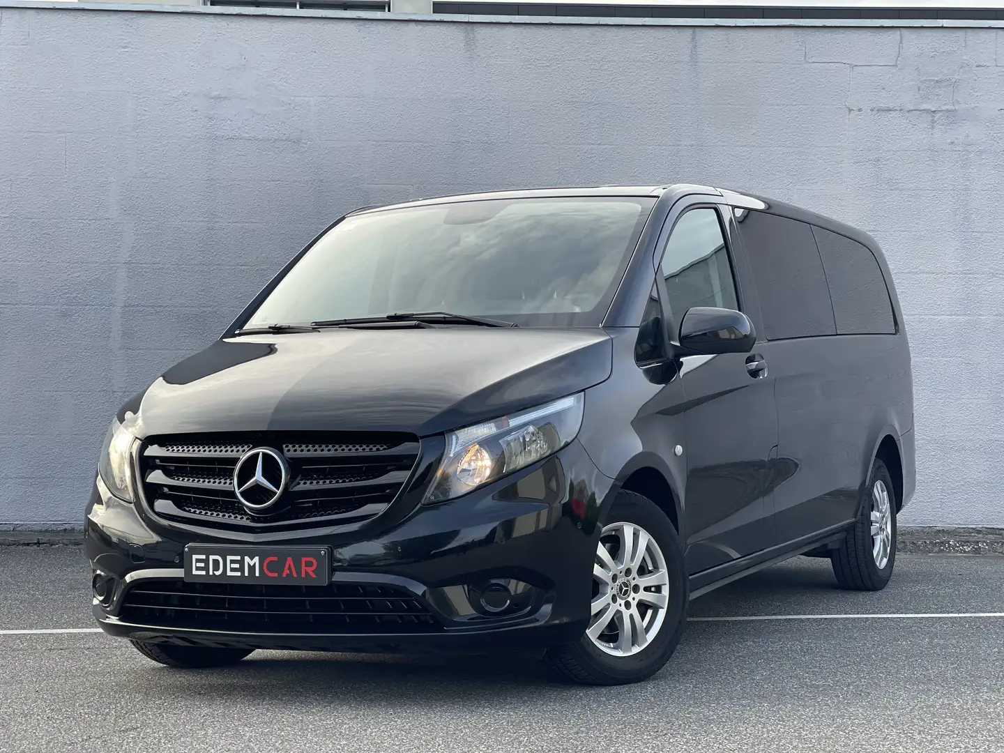 Mercedes-Benz Vito Tourer Extra Long 2.0 BlueTEC Pro 9G-T 6d-TEMP Noir - 1