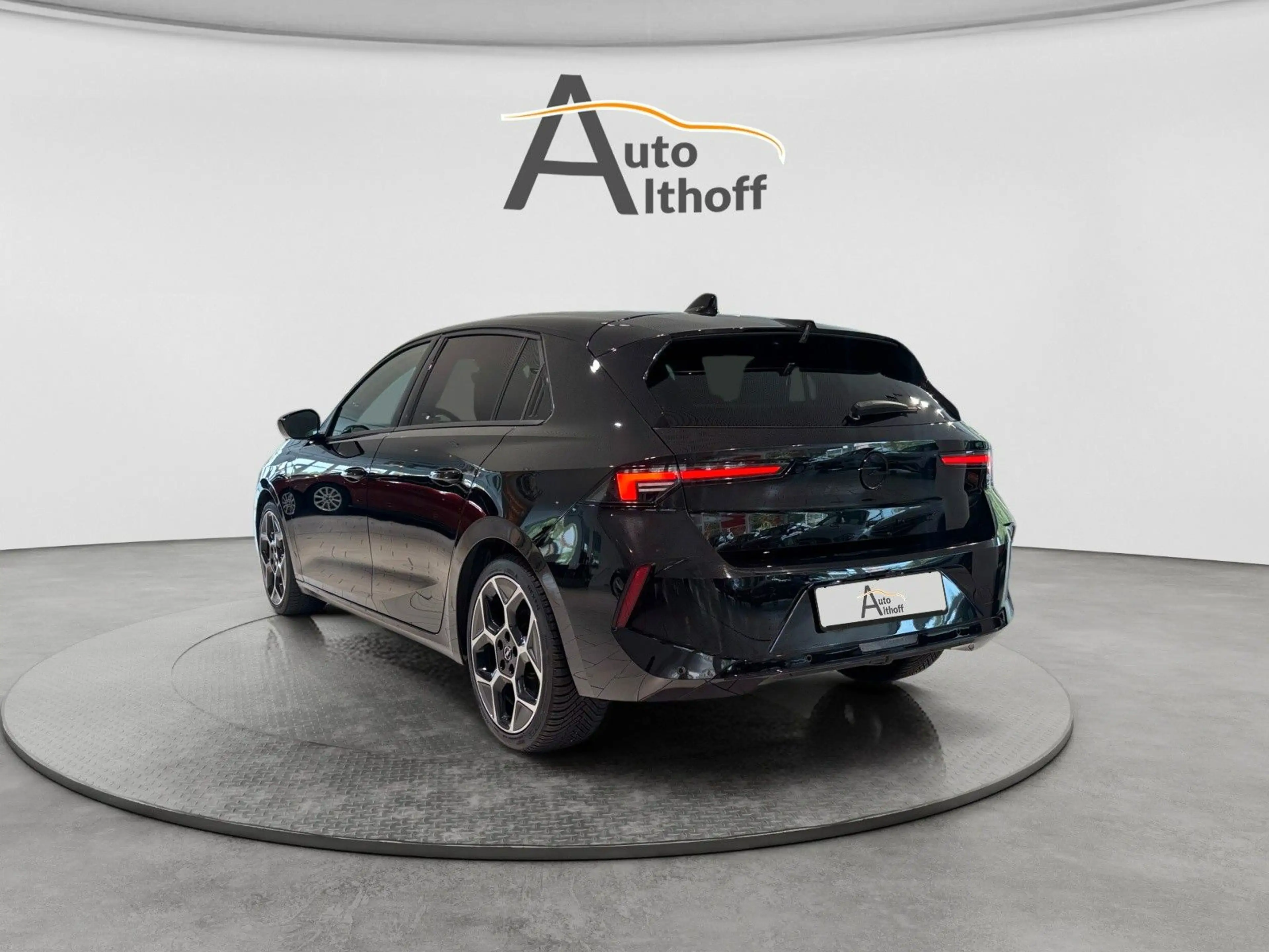 Opel Astra L Lim Ultimate Aut. SCHIEBE LED ACC HUD — photo 6